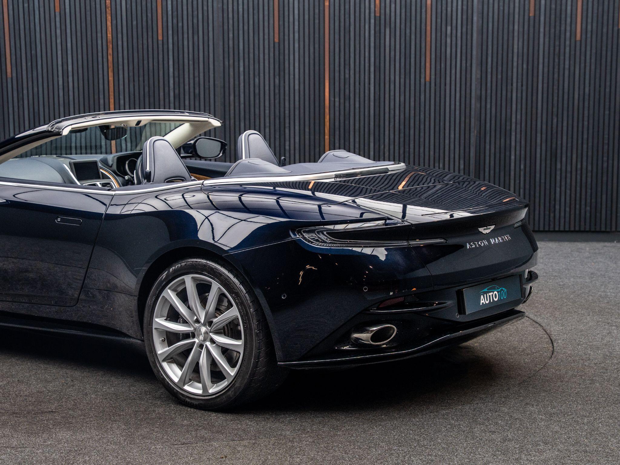 Aston Martin DB11 view 21