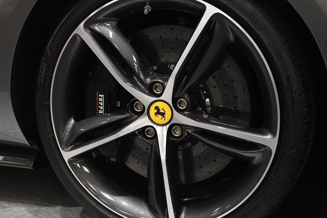 Ferrari 296 view 48
