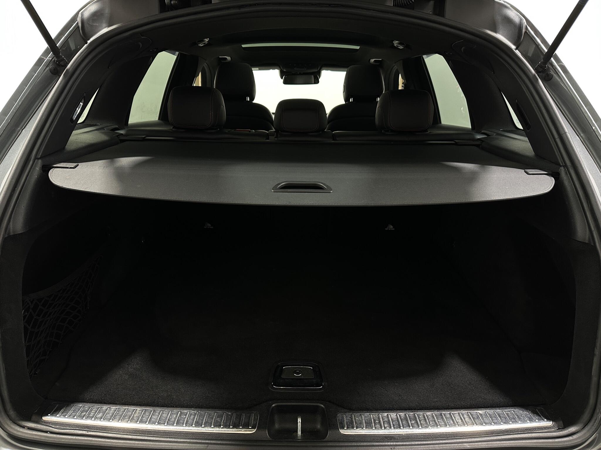 Mercedes-Benz GLC view 48