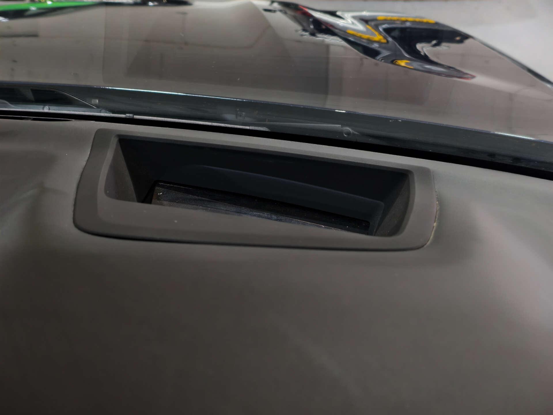 BMW X7 view 47