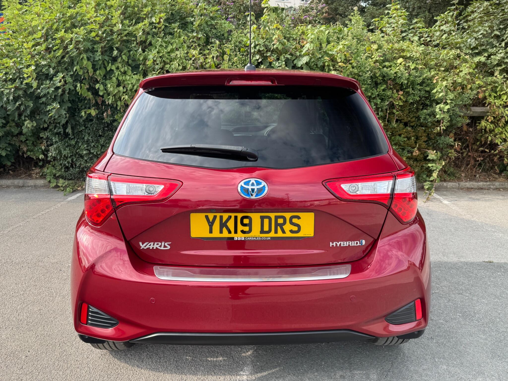 Toyota Yaris view 6