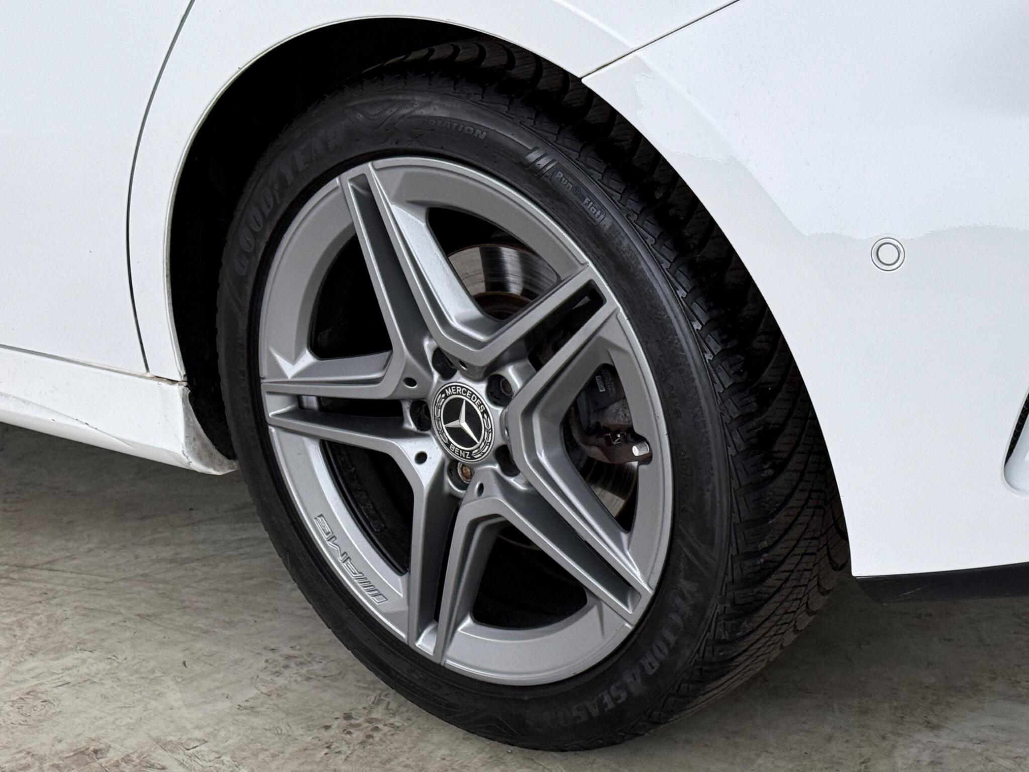 Mercedes-Benz A-Class view 9
