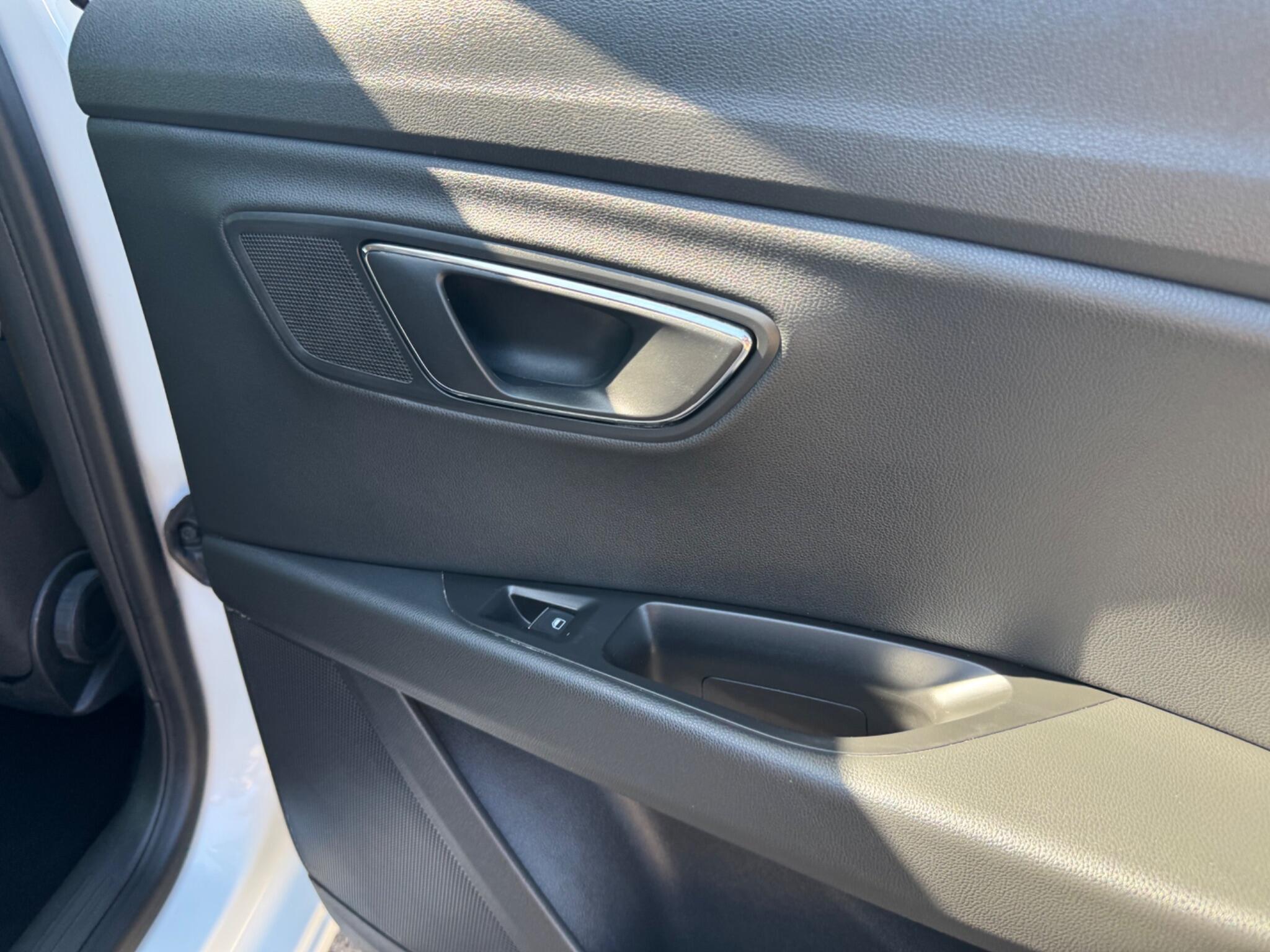 Seat Leon Leon view 27
