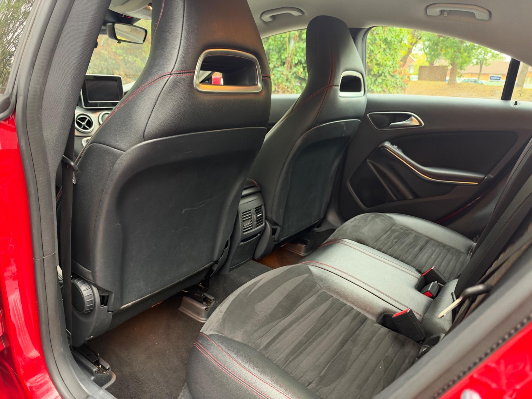 Mercedes-Benz CLA view 14