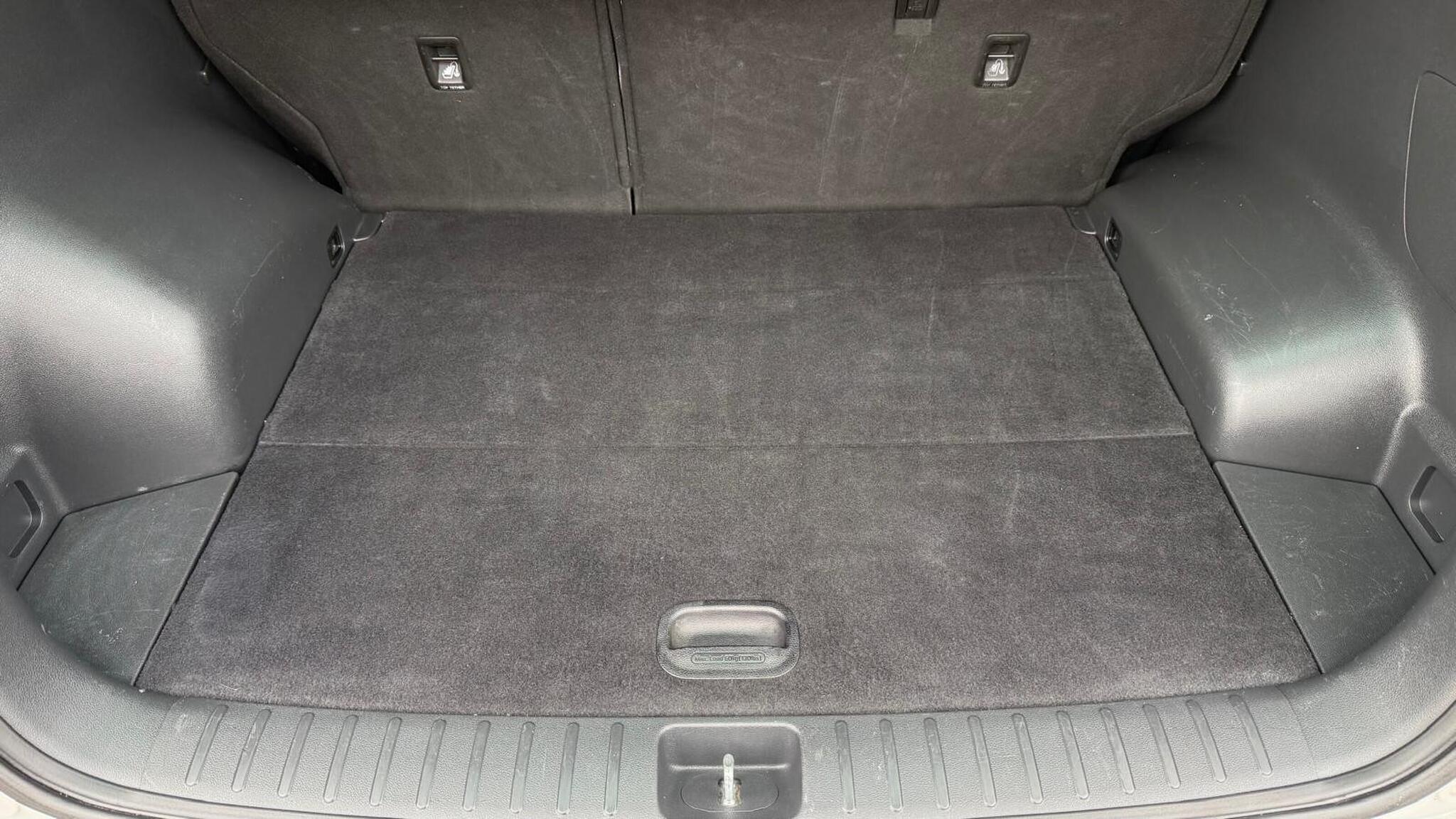 Hyundai Tucson view 9