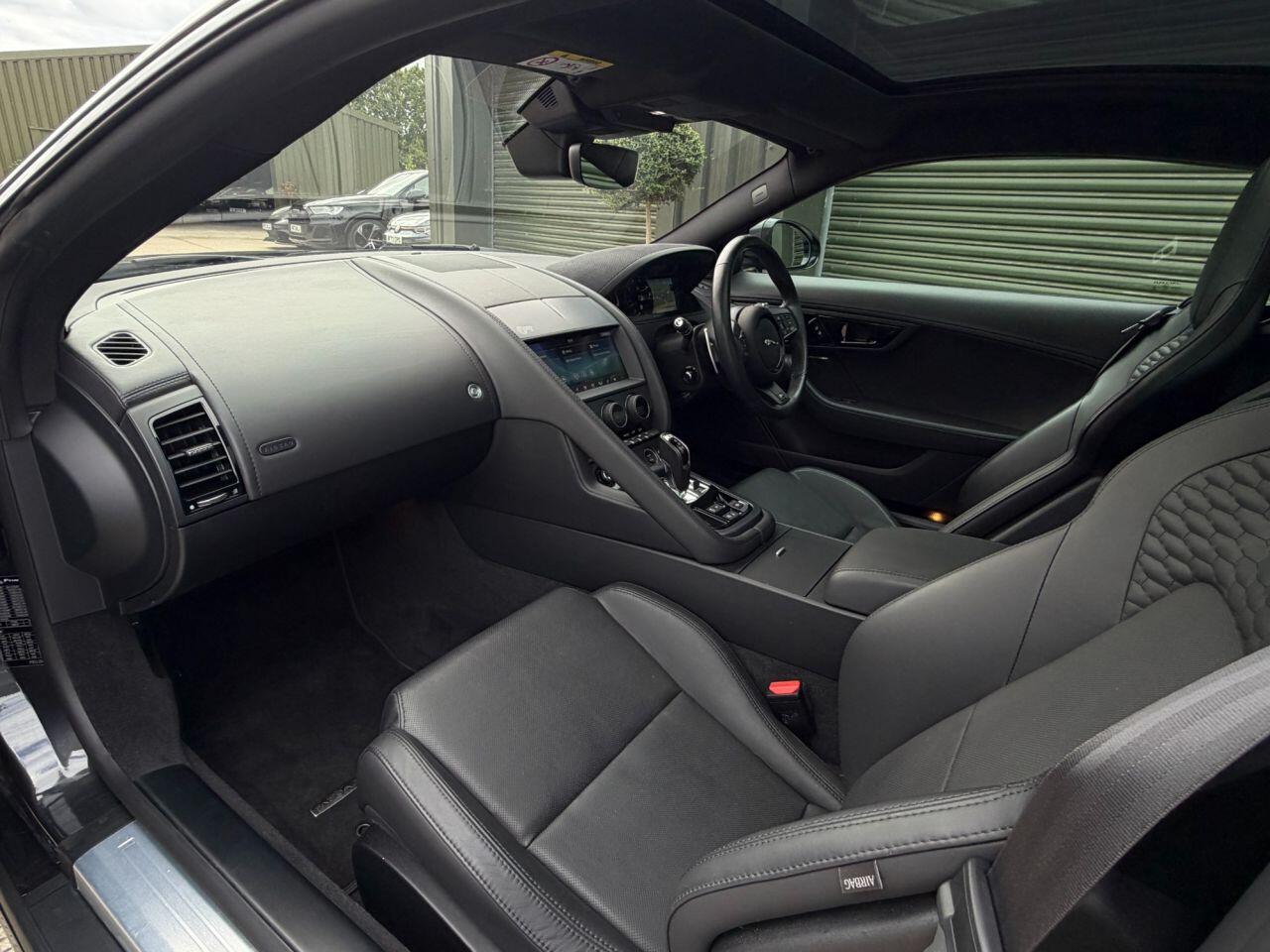 Jaguar F-Type view 34