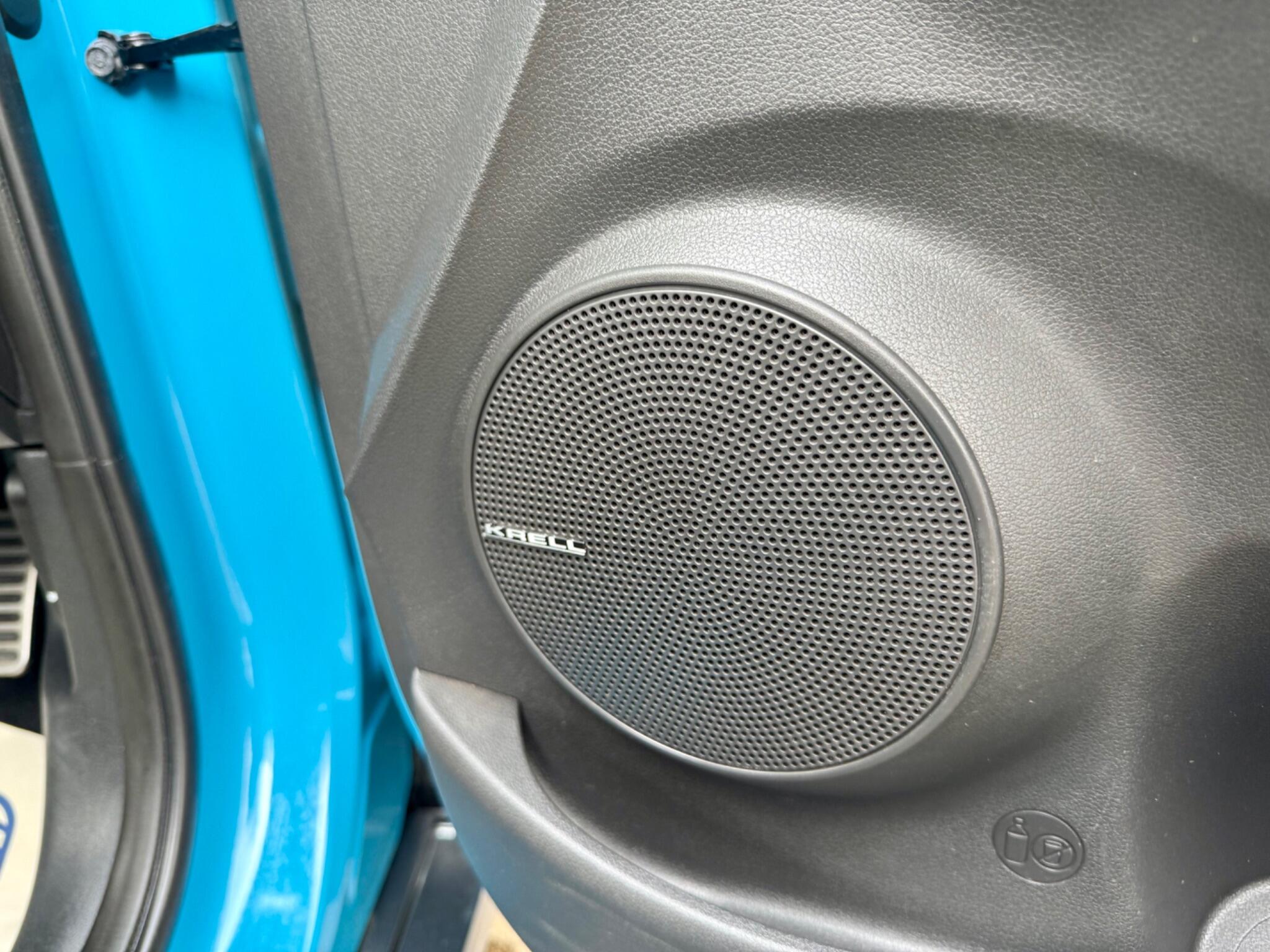 Hyundai Kona view 30