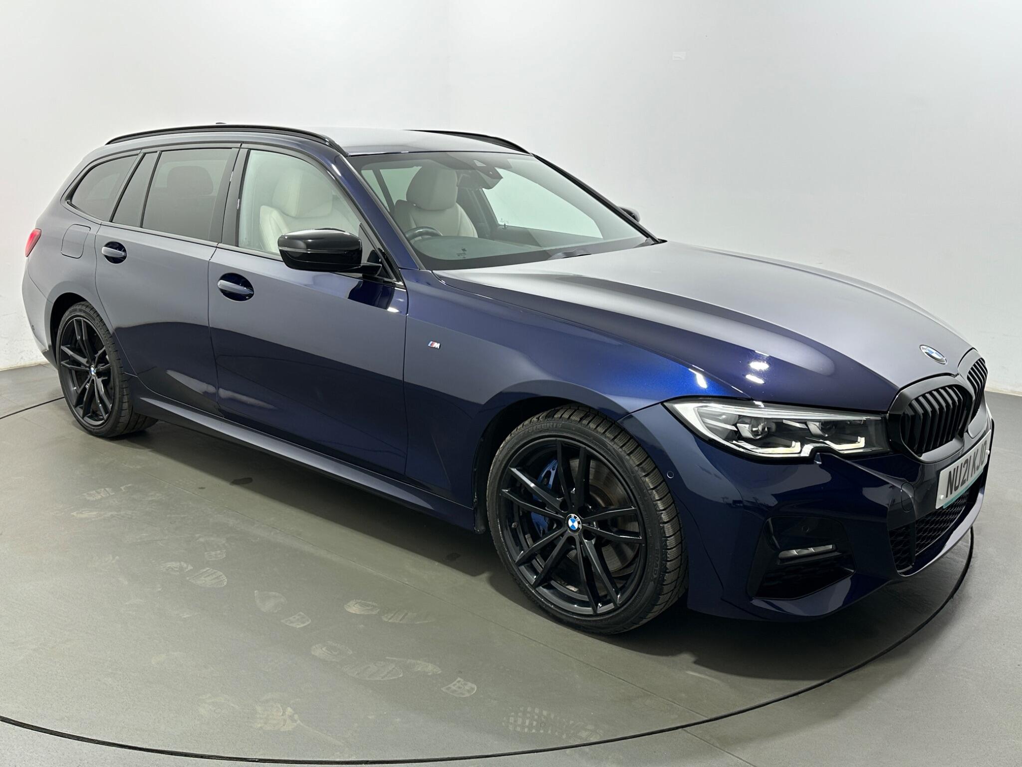 BMW 3 Series view 55