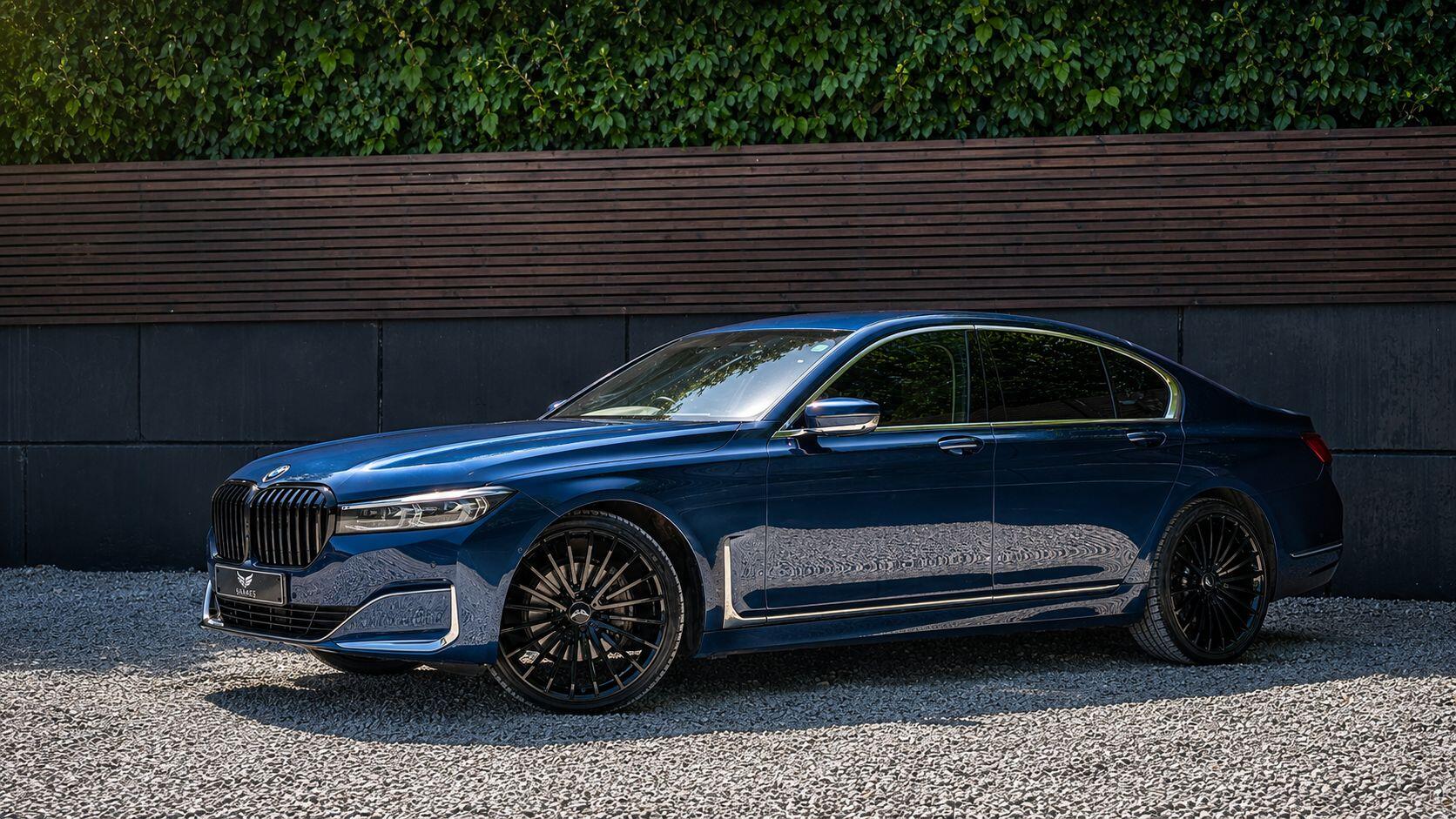 BMW 7 Series view 2