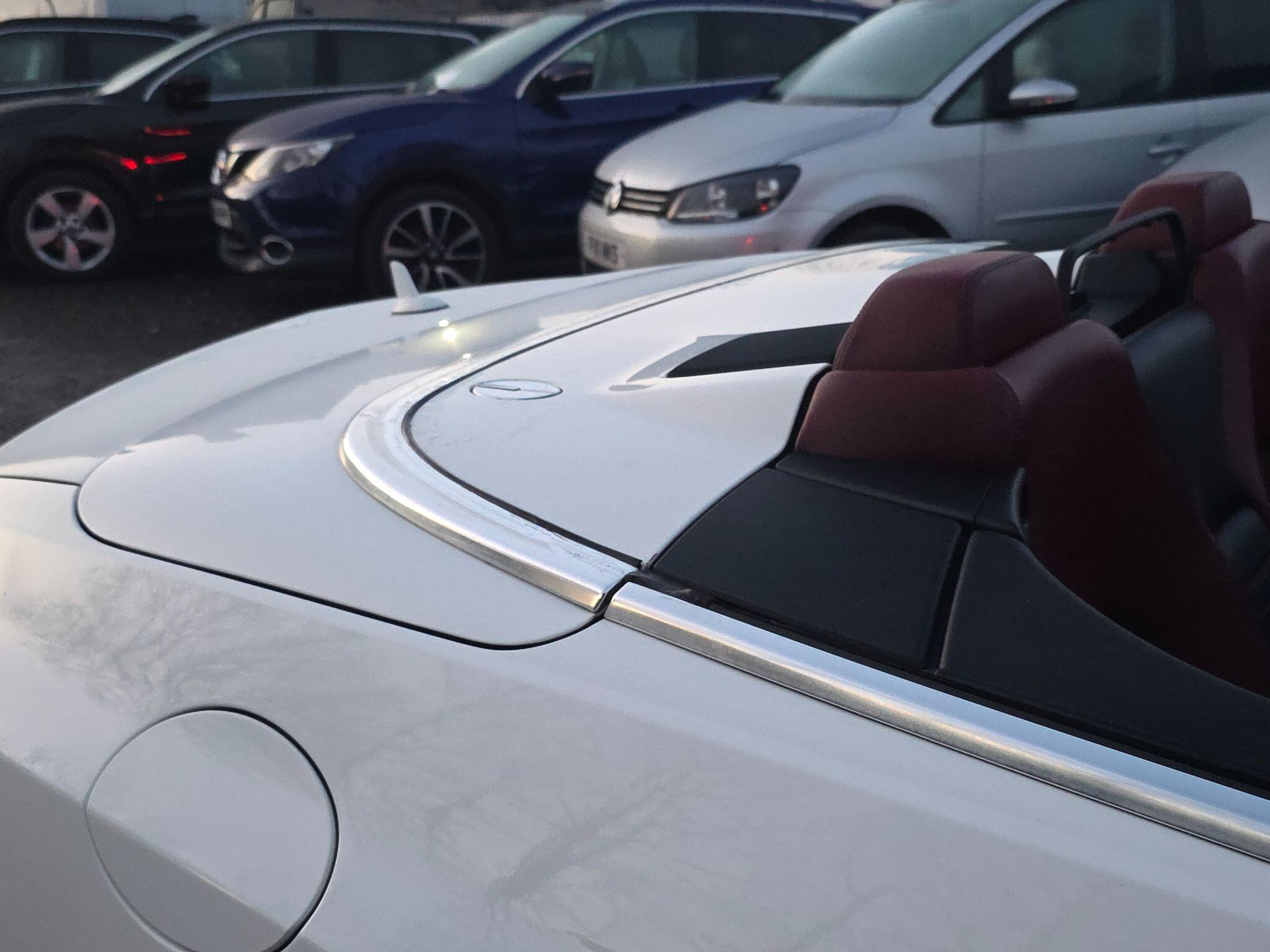 2014 Mercedes-Benz E Class image 75