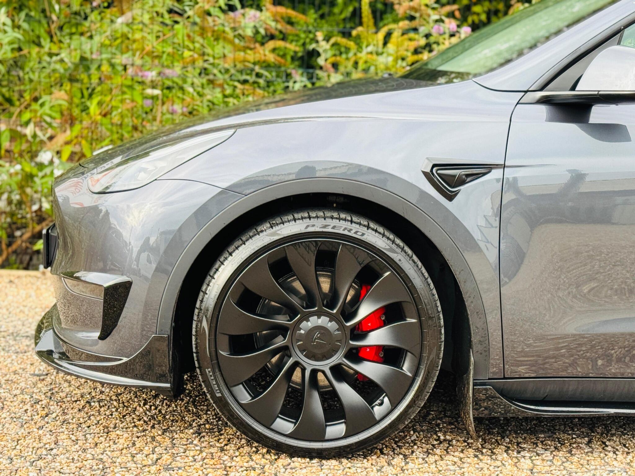 Tesla Model Y view 10