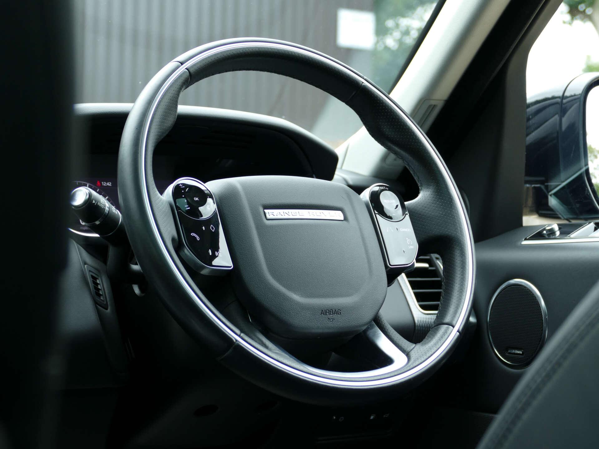 Land Rover Range Rover Sport view 26