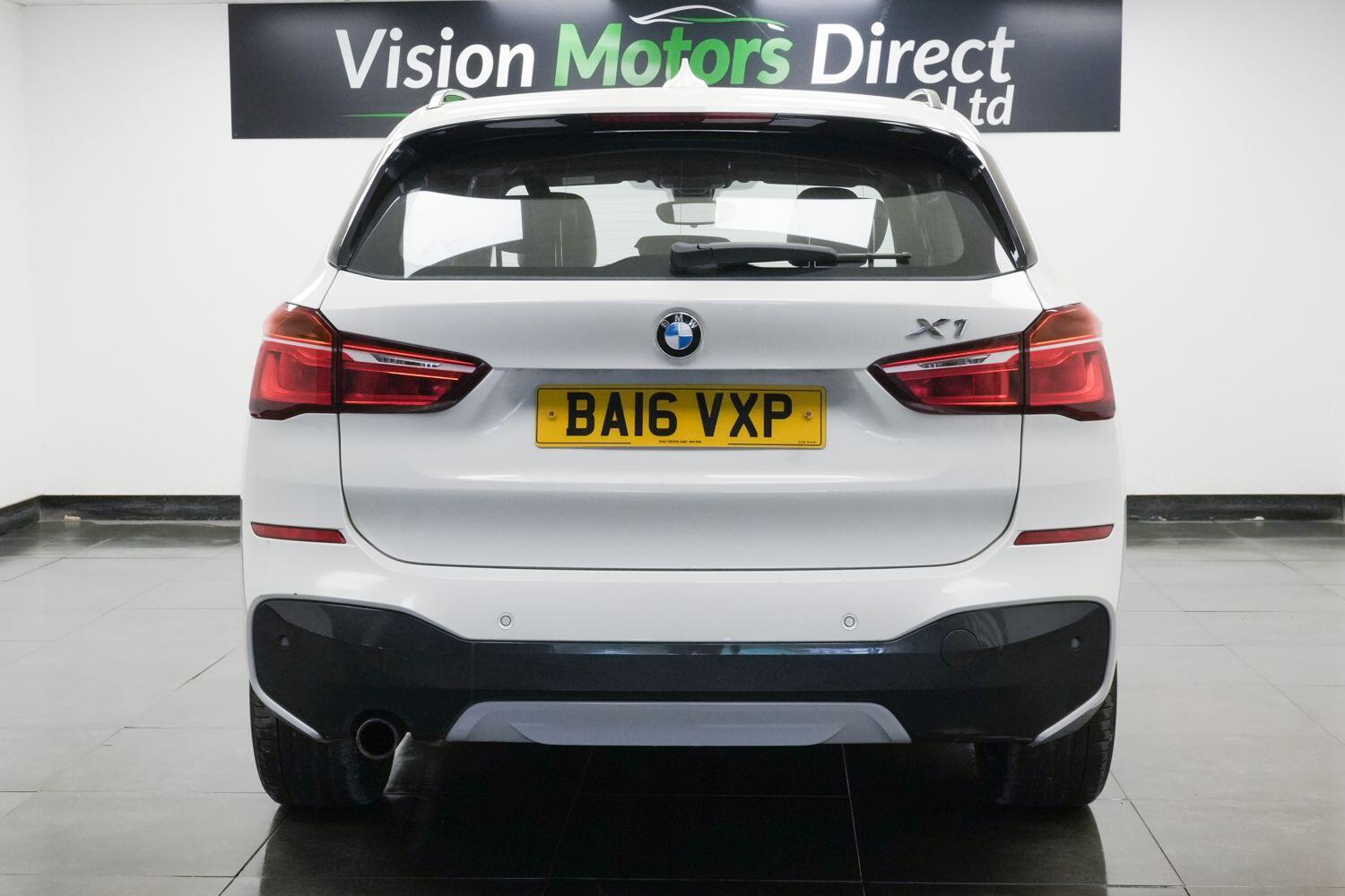 BMW X1 view 3