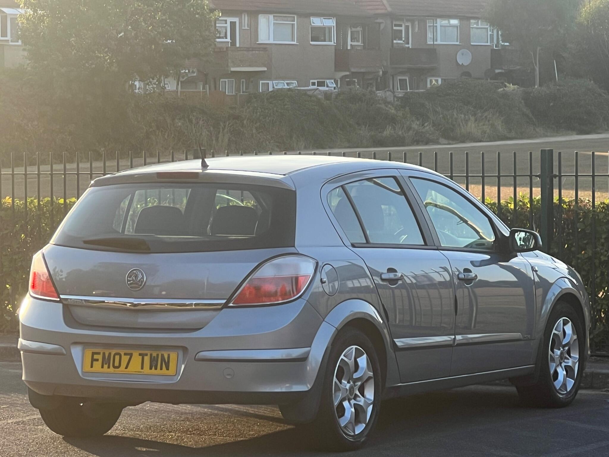 Vauxhall Astra view 8