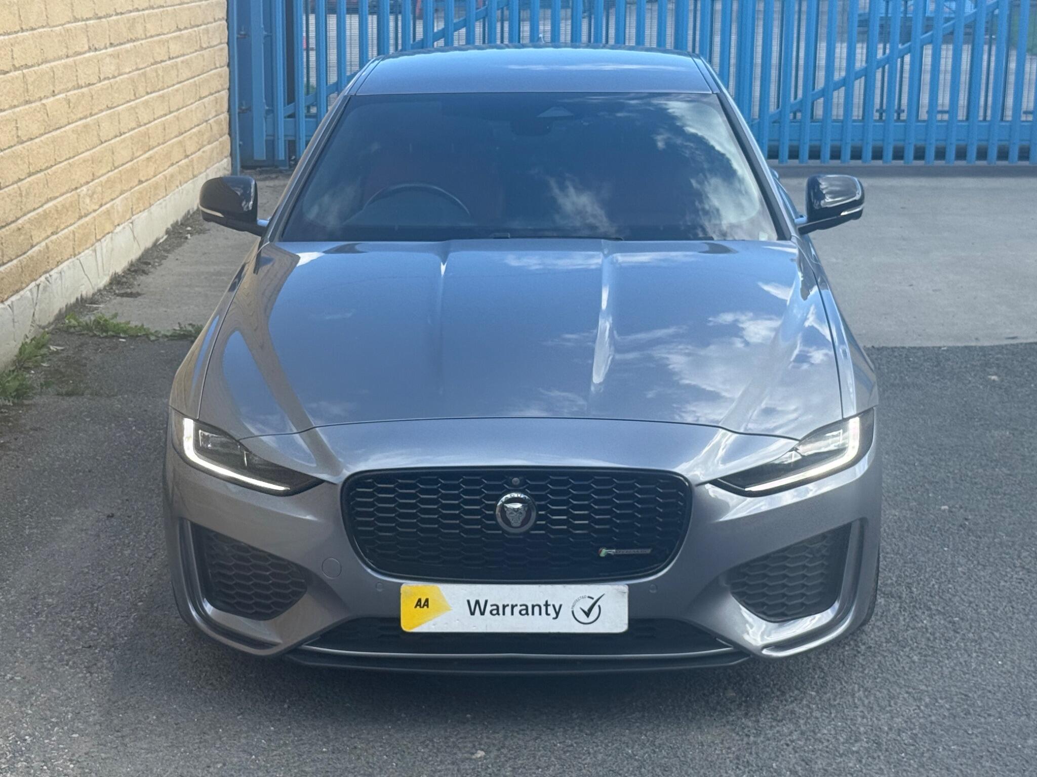 Jaguar XE view 5