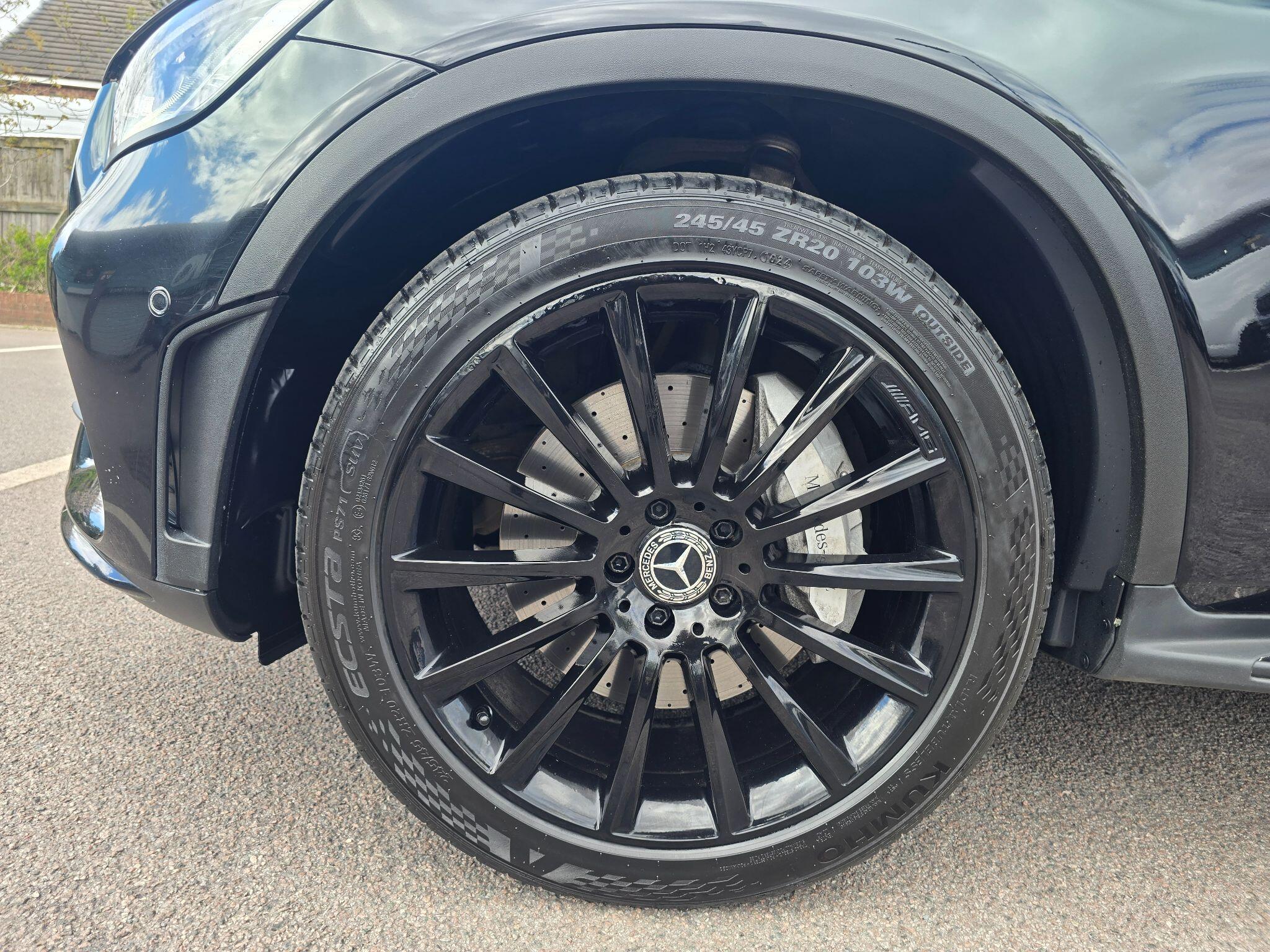 Mercedes-Benz GLC view 75