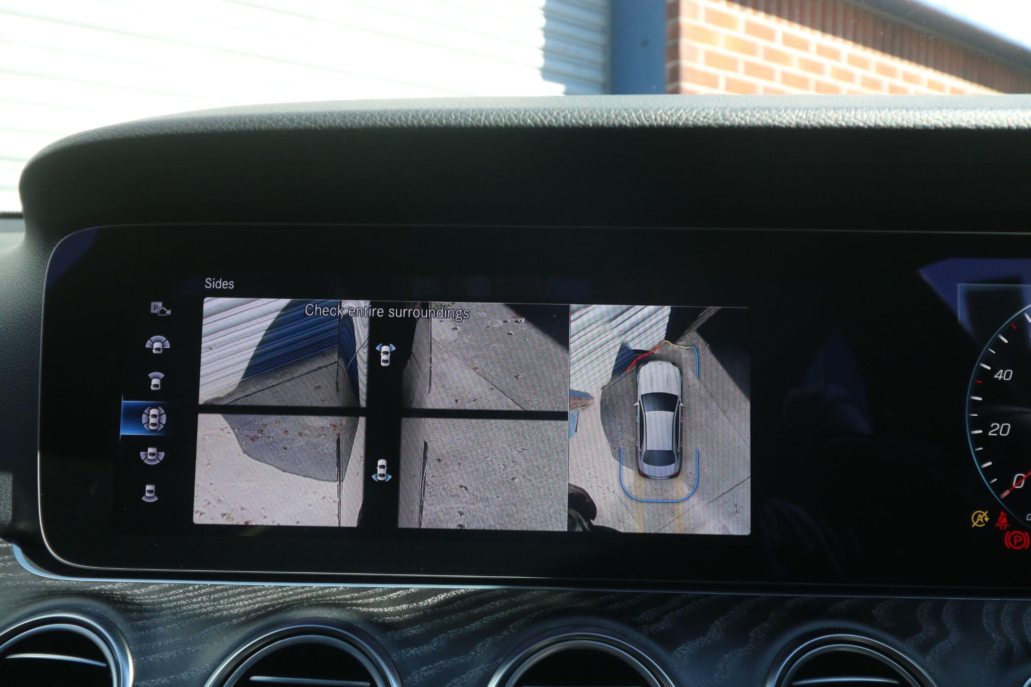 Mercedes-Benz E-Class view 16