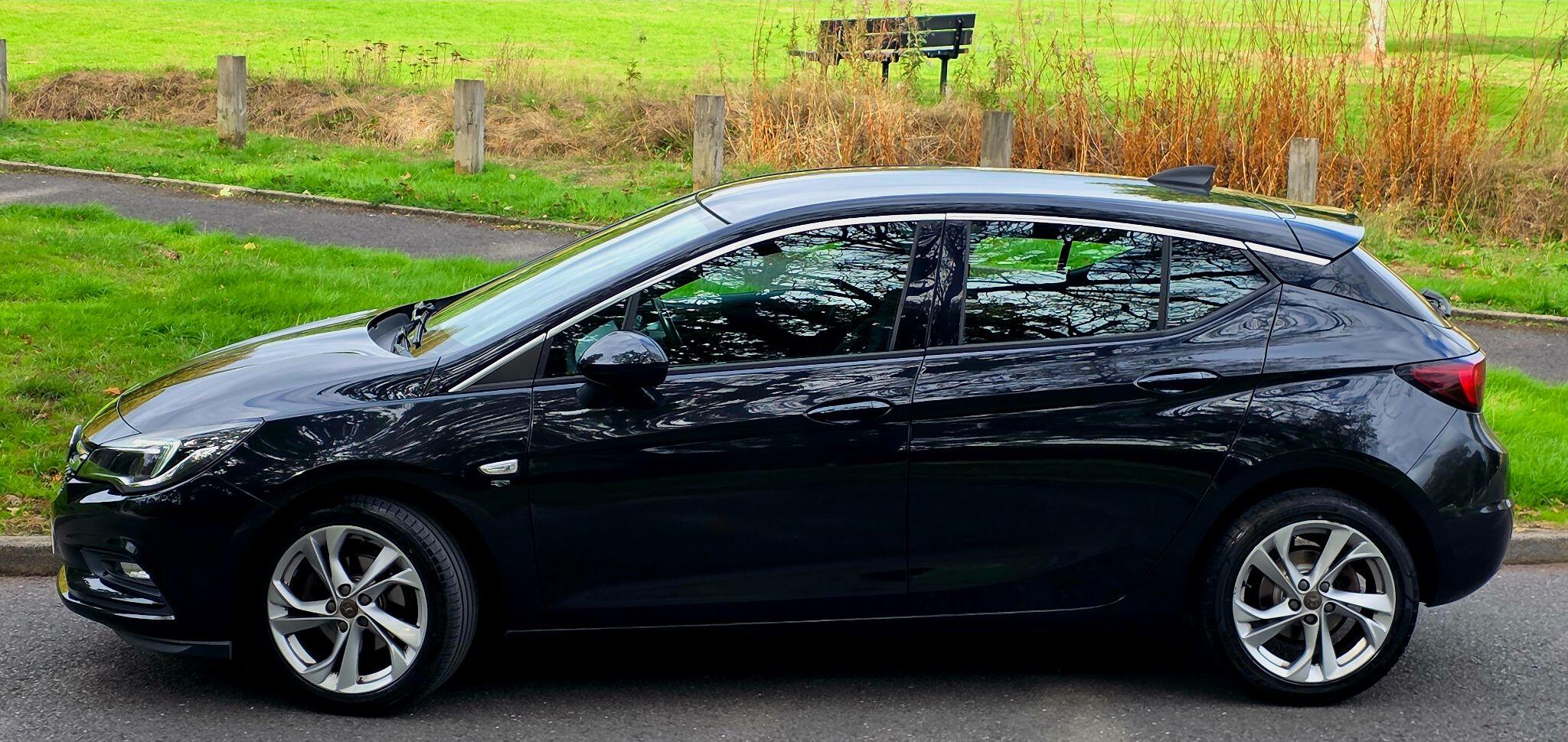 Vauxhall Astra view 21