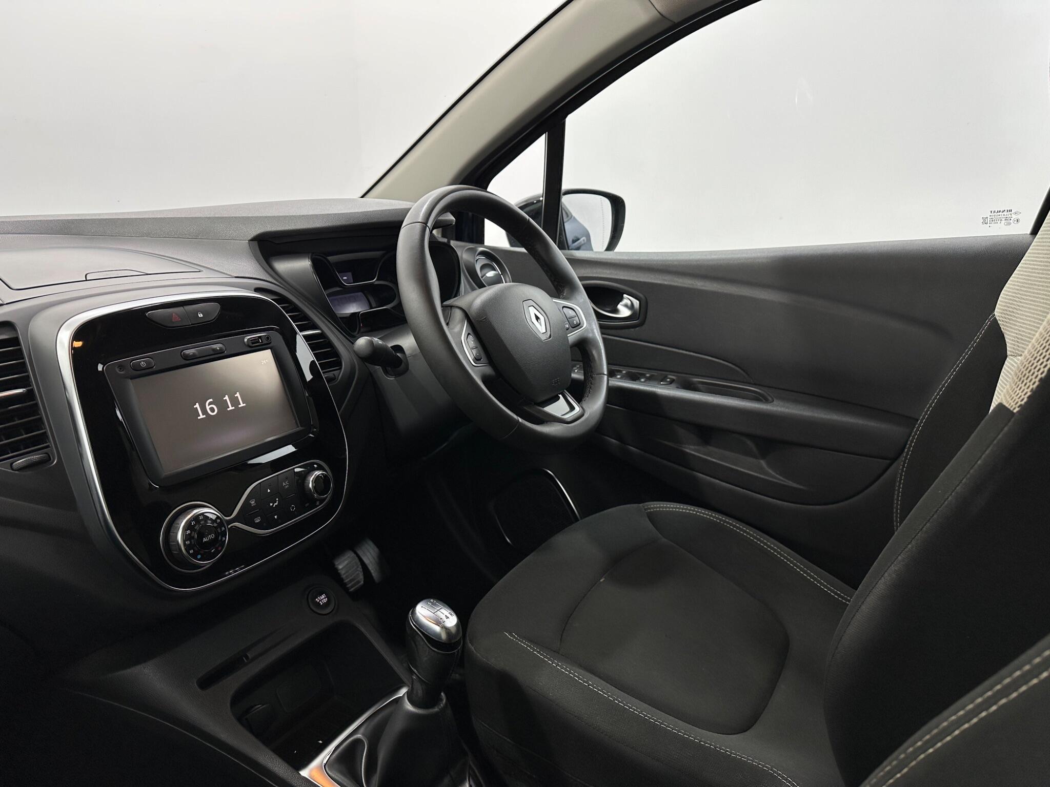 Renault Captur view 28
