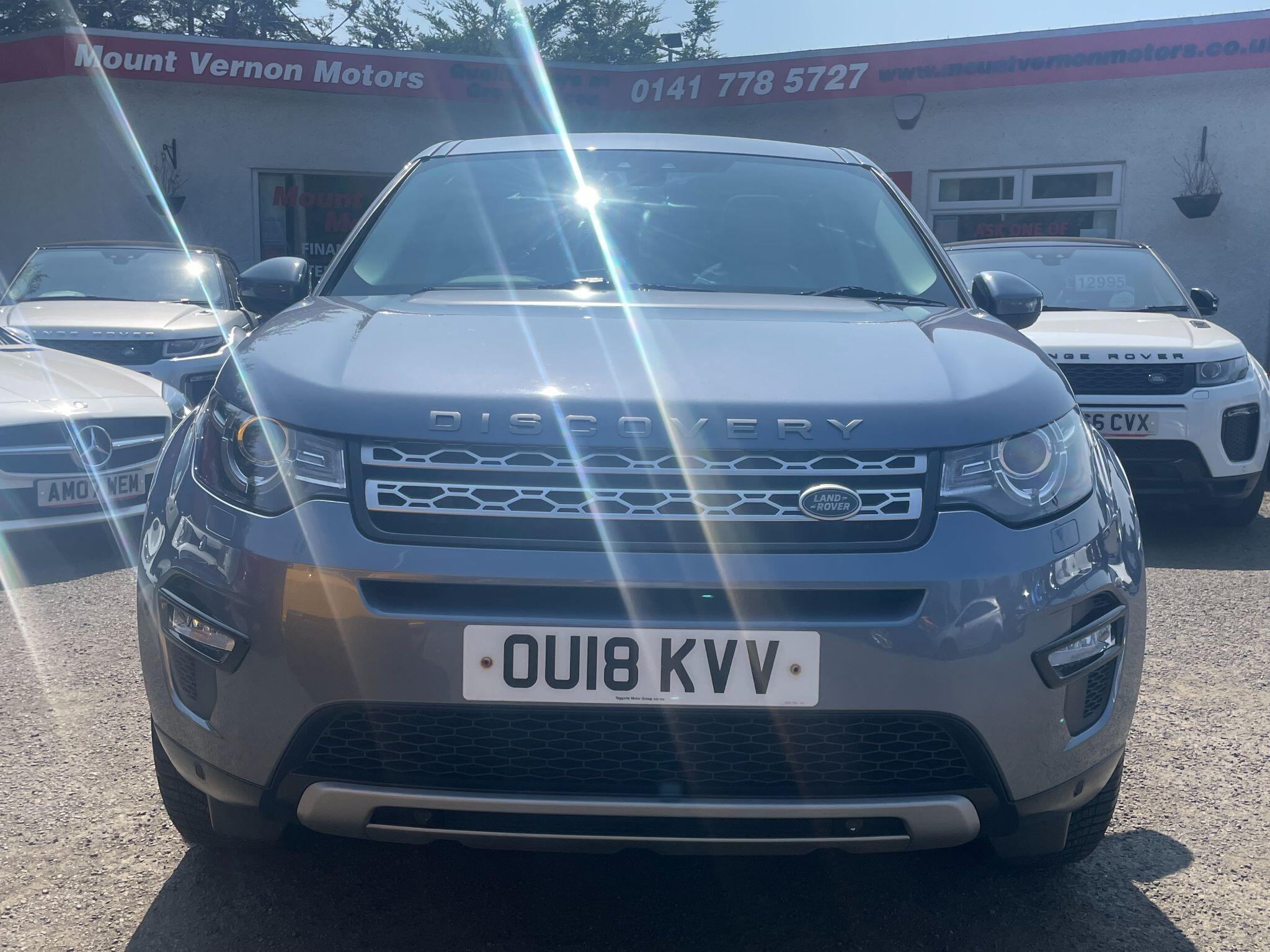 Land Rover Discovery Sport view 13