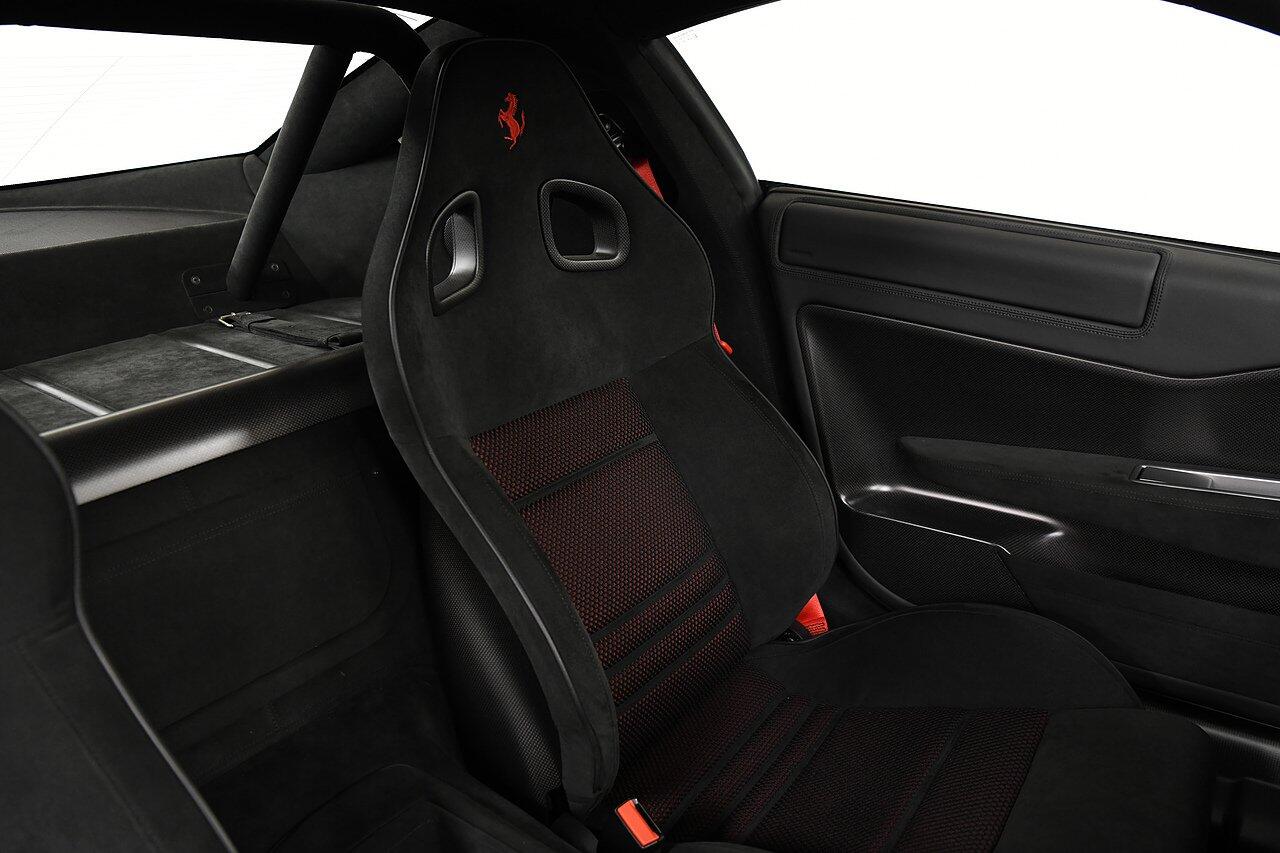 Ferrari 599 view 12