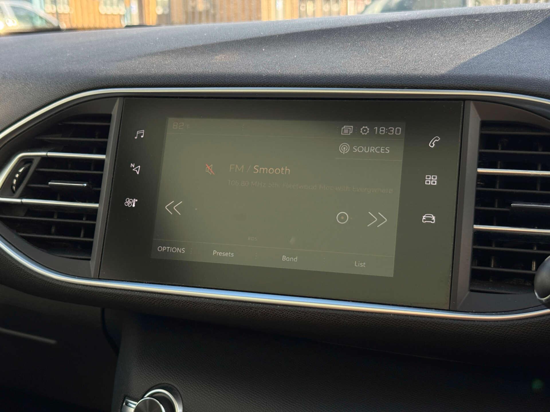 Peugeot 308 view 61