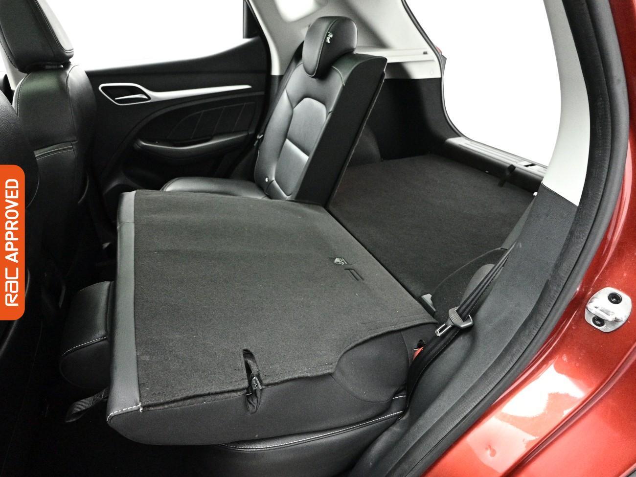 MG ZS view 28