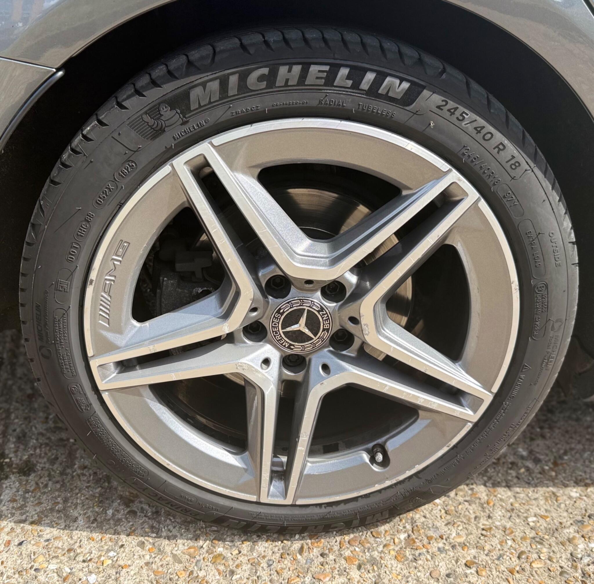 Mercedes-Benz C Class view 26
