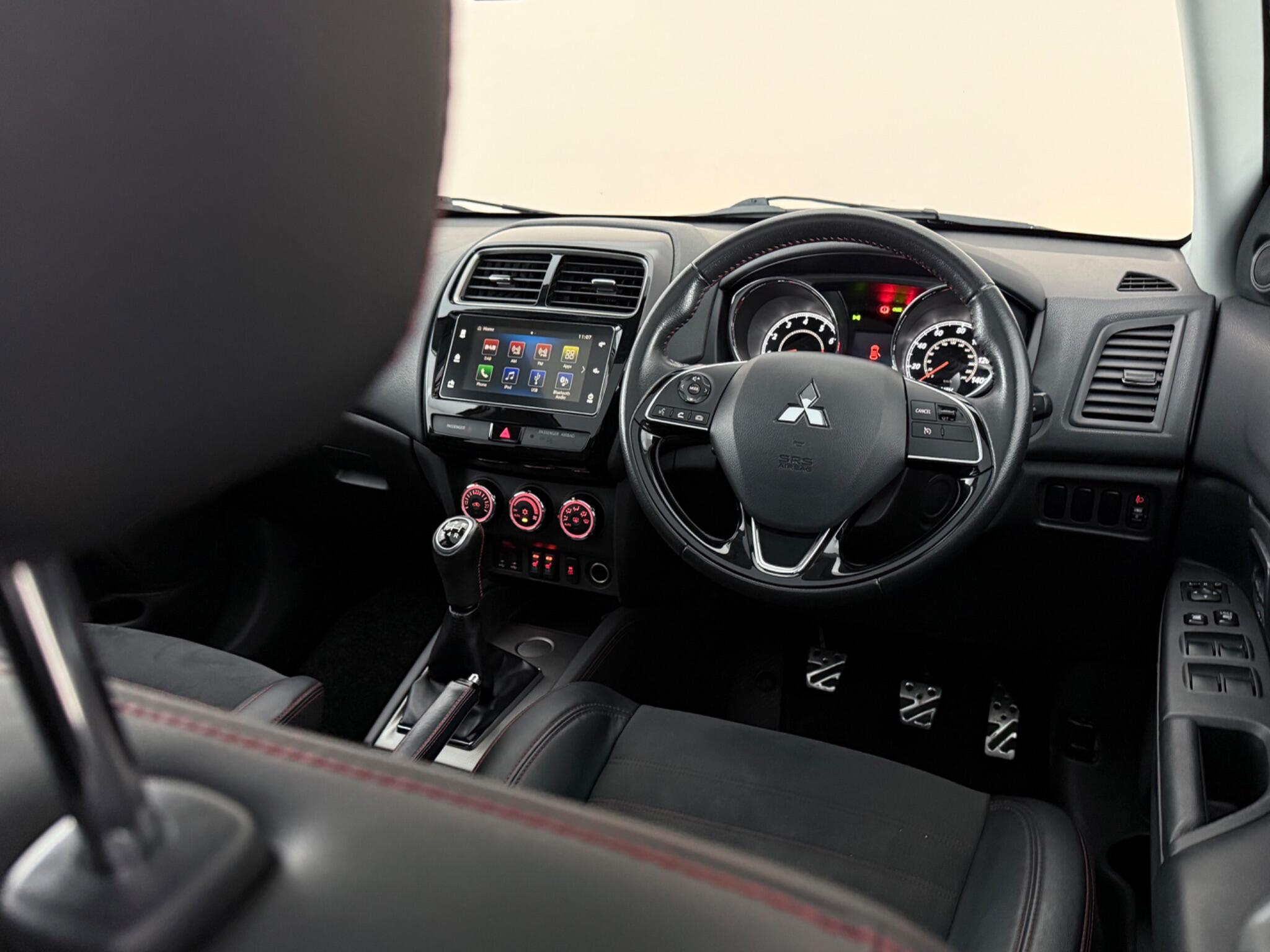 Mitsubishi Asx view 13