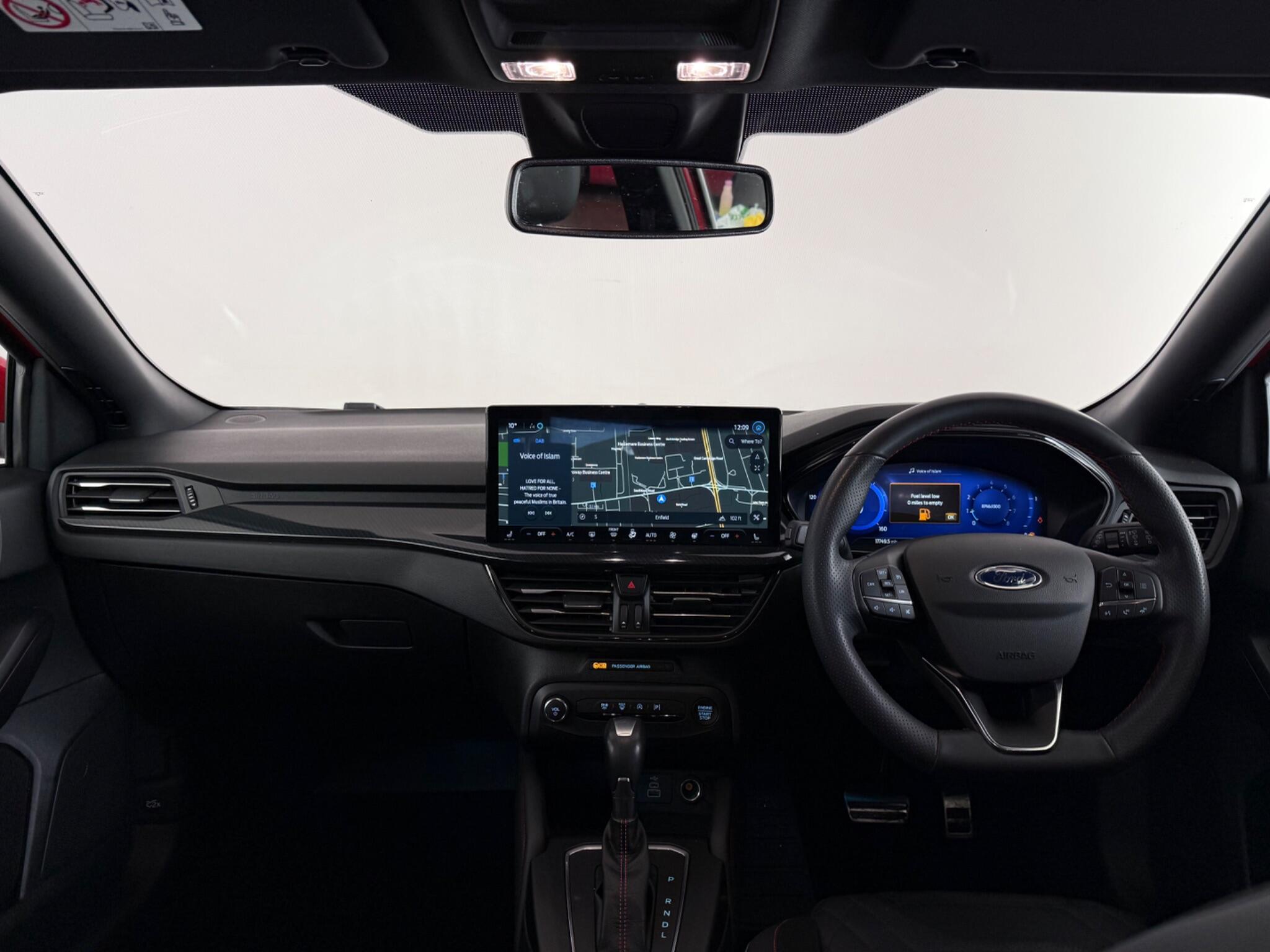 Ford Focus view 17