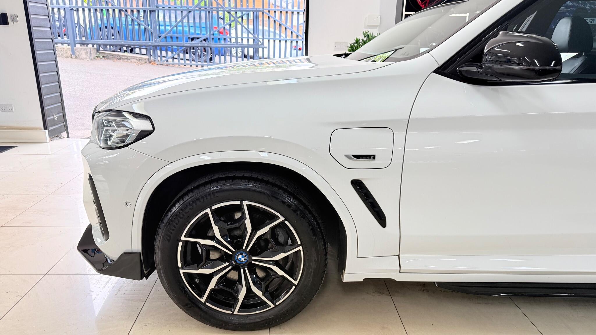 BMW X3 view 35