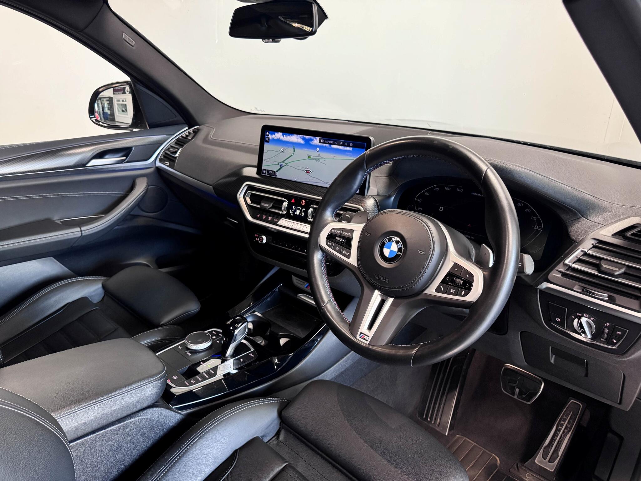 BMW X3 view 31