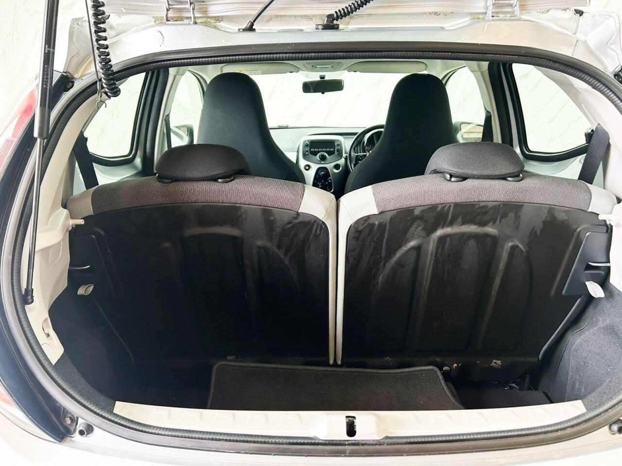 Toyota Aygo view 22