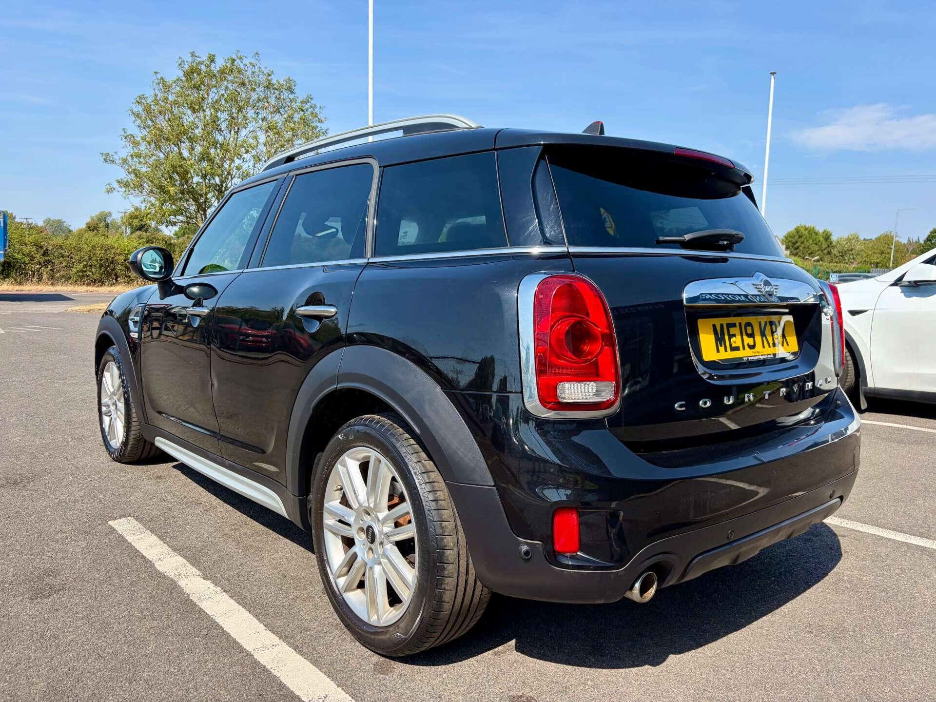 Mini Countryman view 6