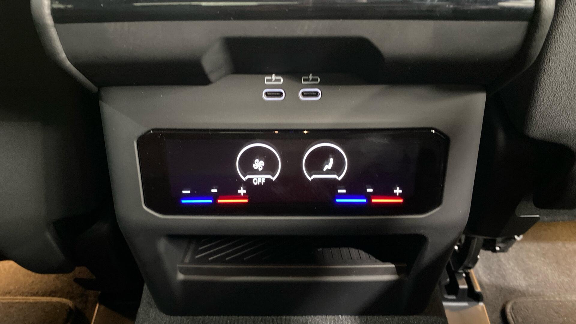 BMW i5 view 25