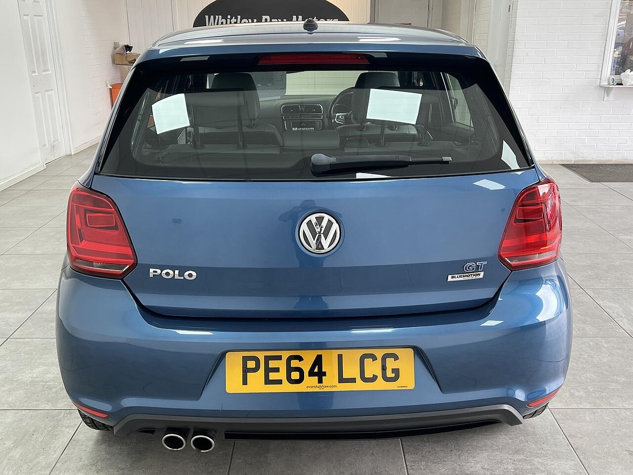 Volkswagen Polo view 4