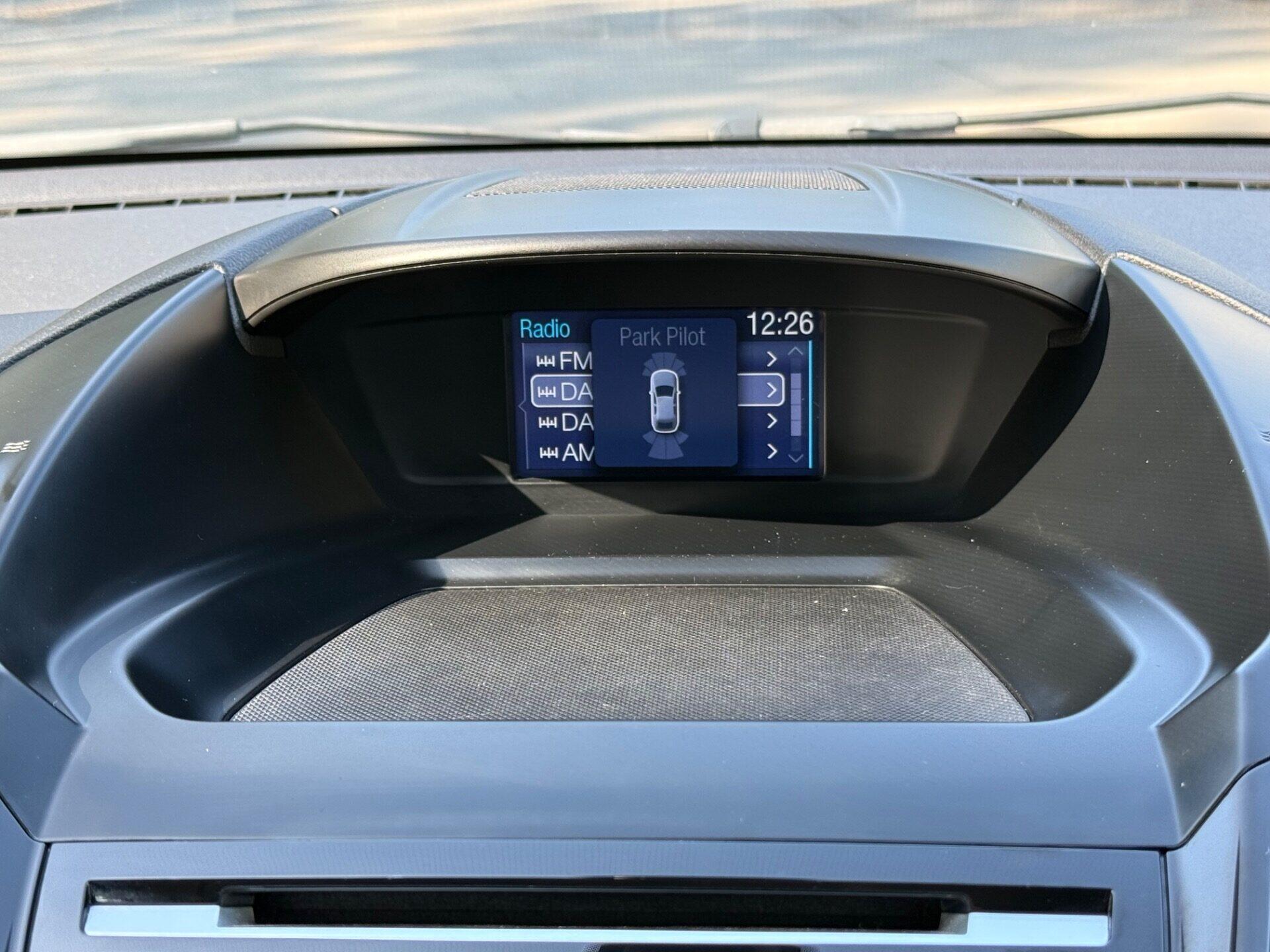 Ford Kuga view 36