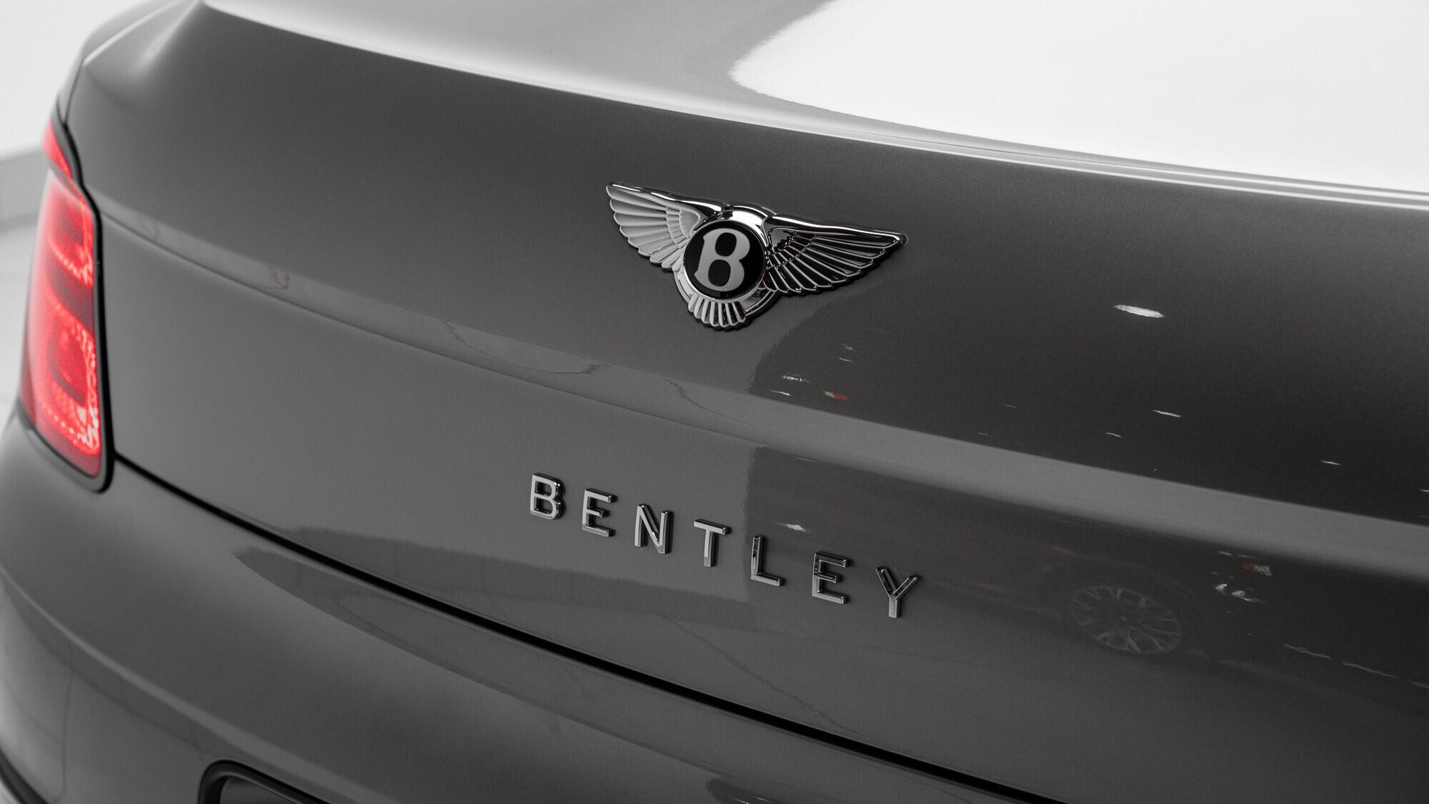 Bentley Flying Spur view 20