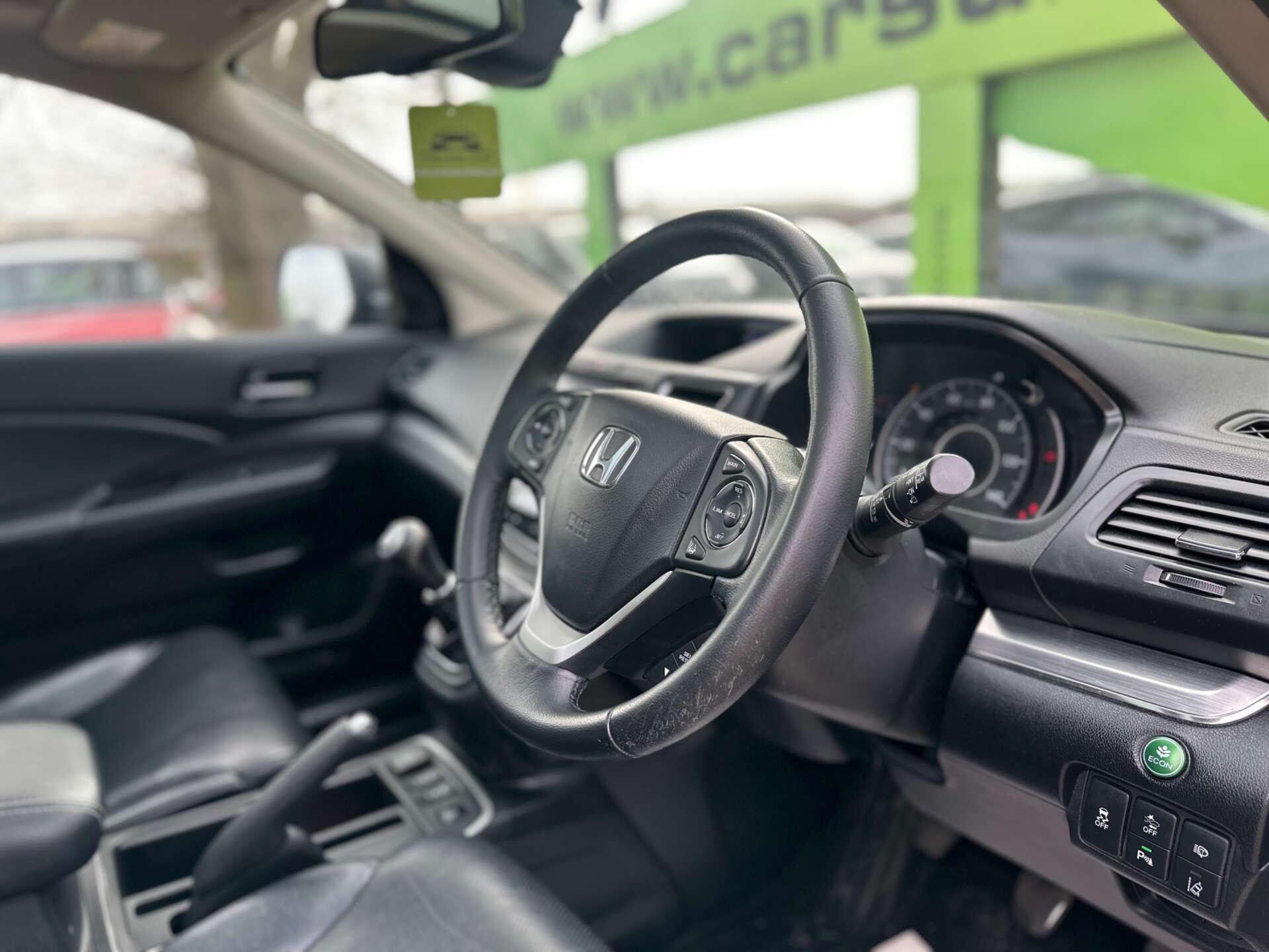 Honda CR-V view 2