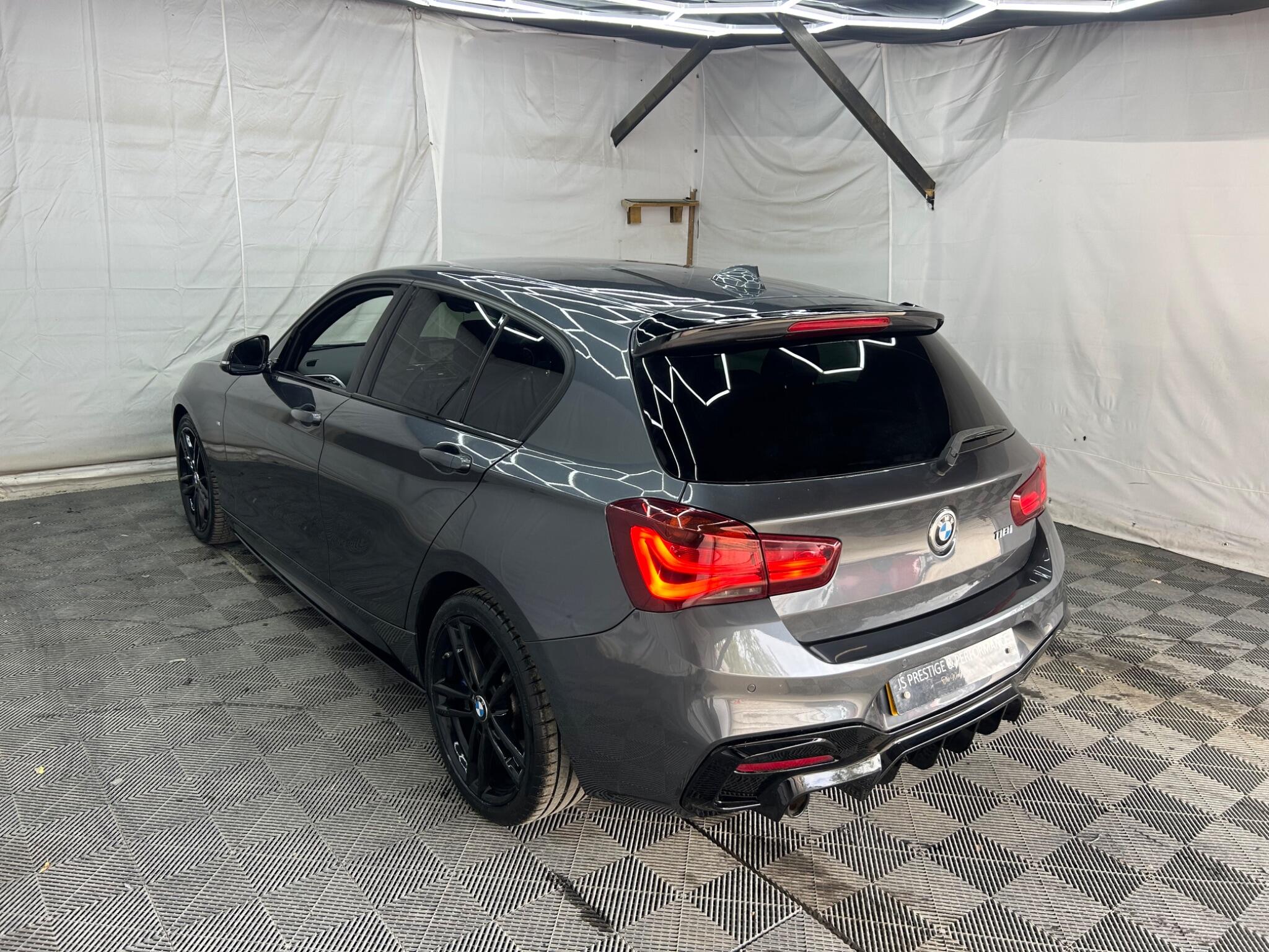 BMW 1 Series view 4