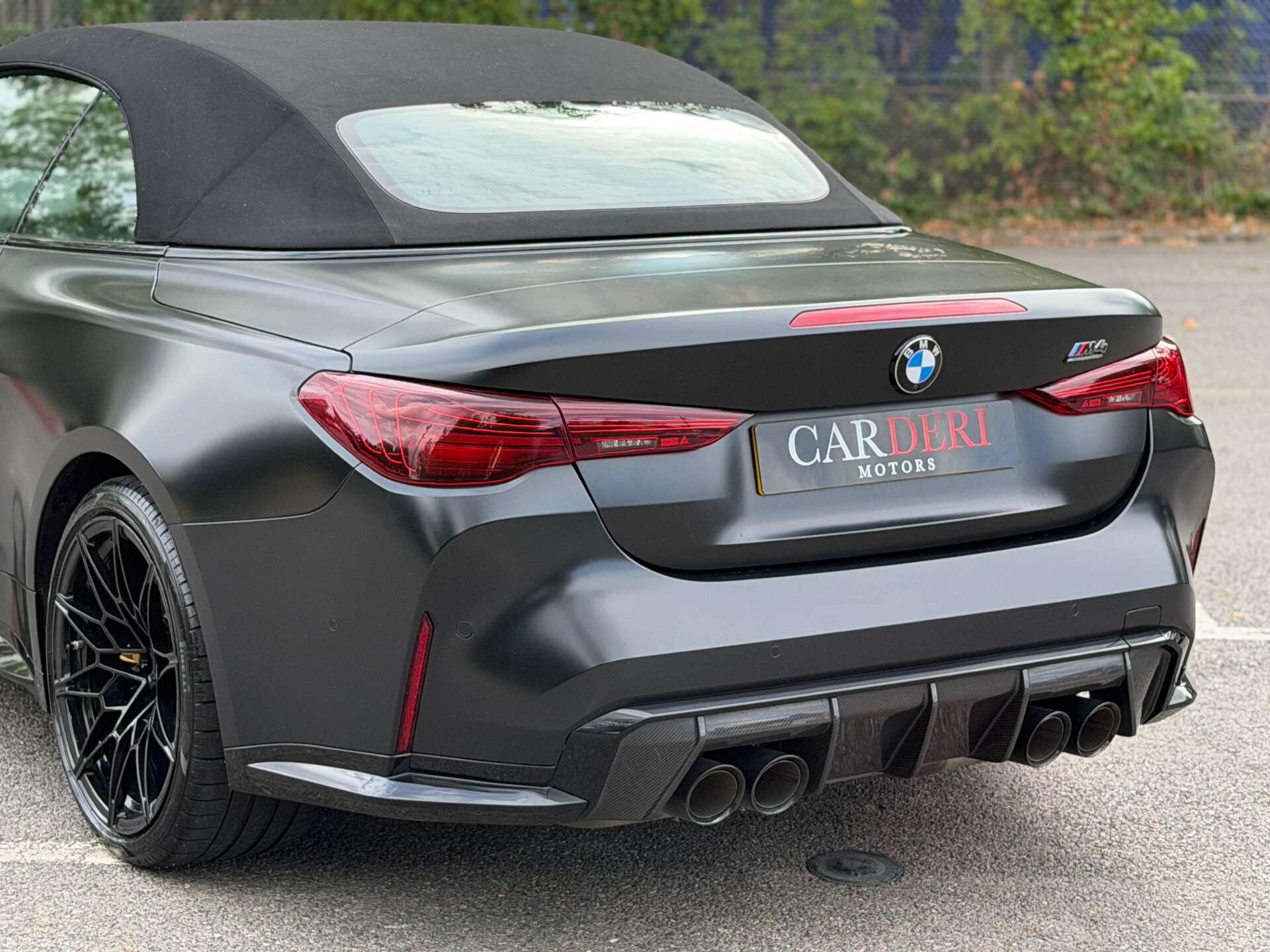 BMW M4 view 18