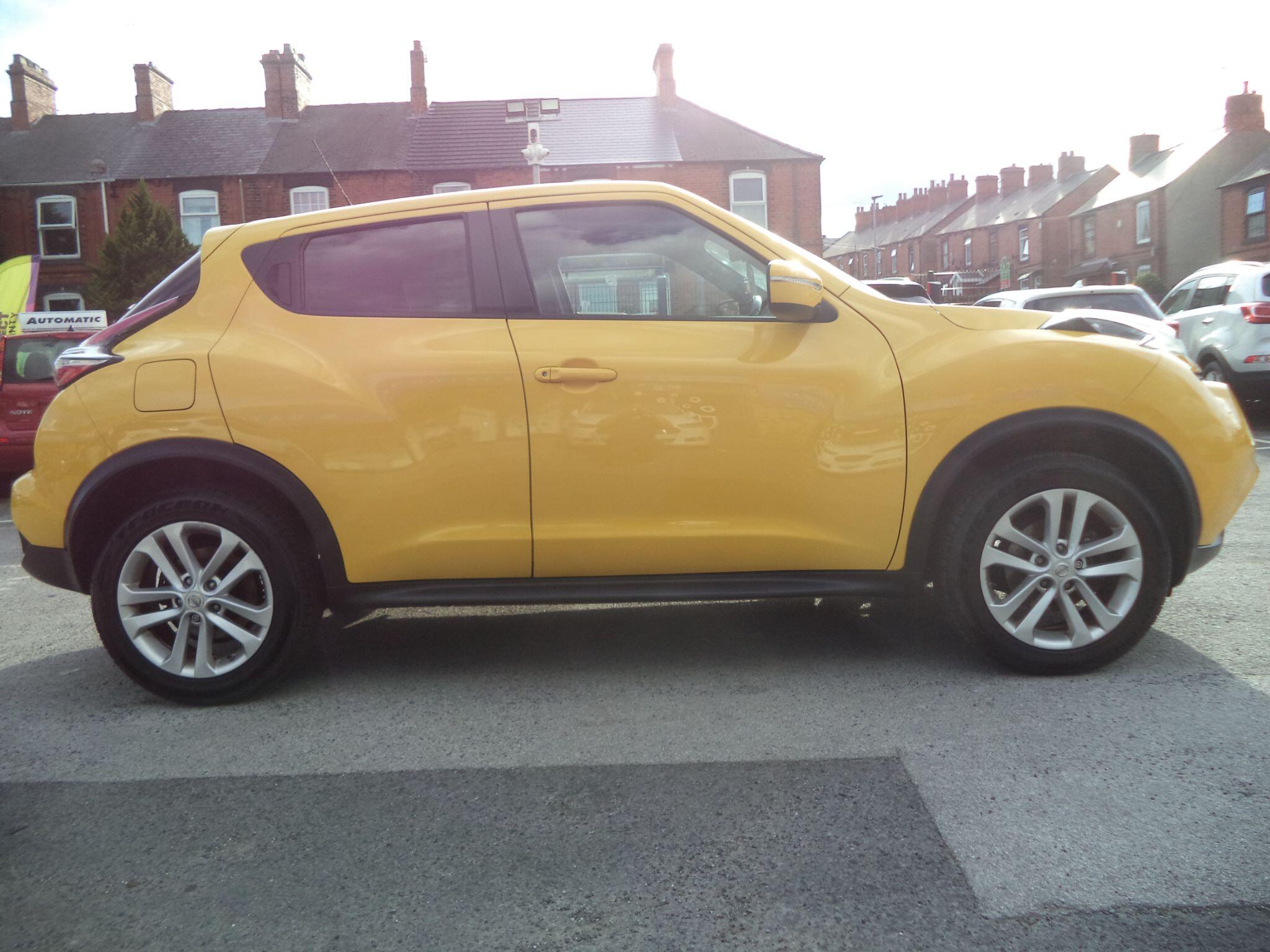 Nissan Juke view 12