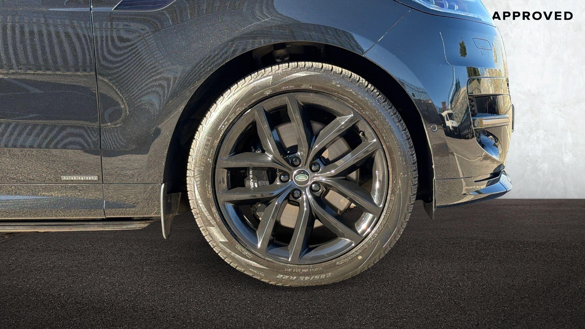 Land Rover Range Rover Sport view 8