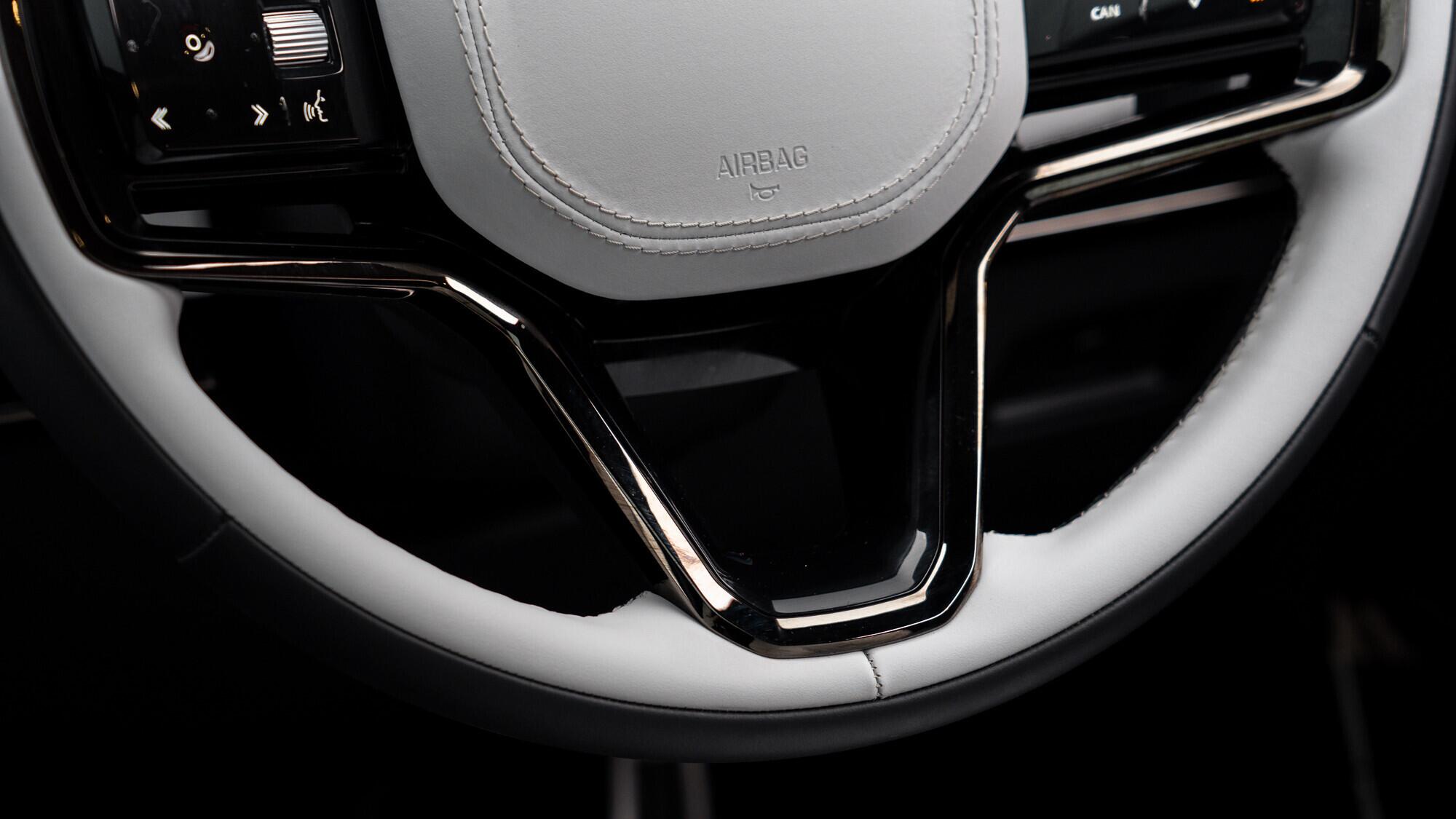 Land Rover Range Rover Sport view 25