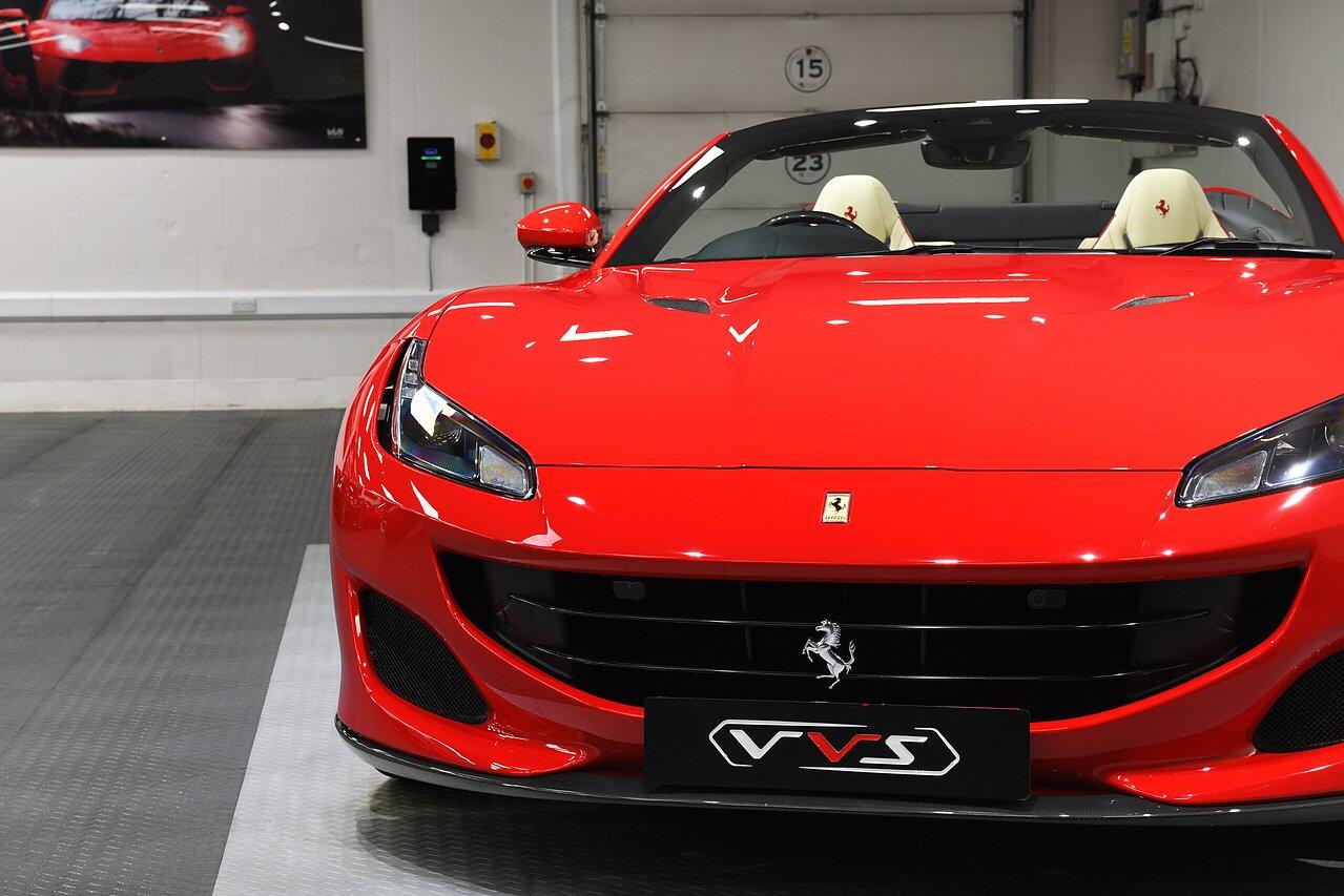 Ferrari Portofino view 35