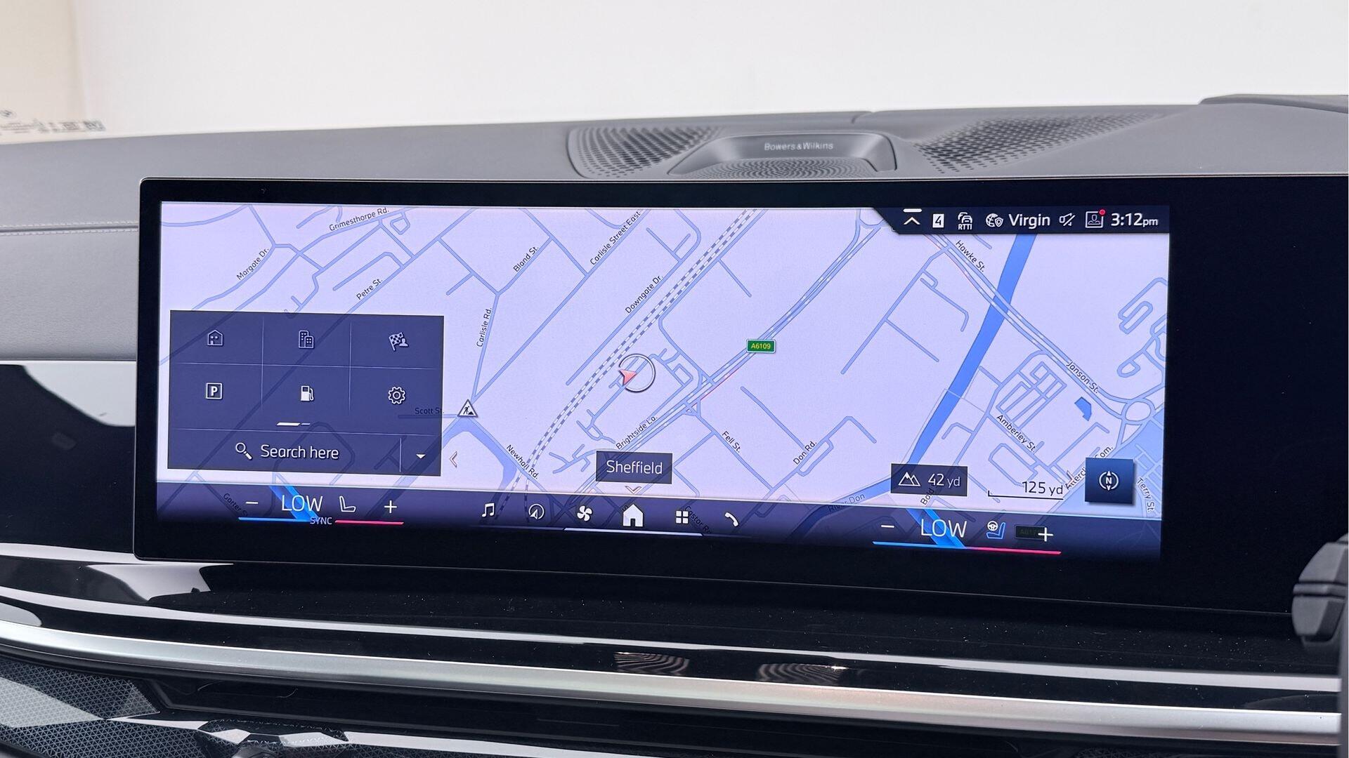 BMW X5 view 25