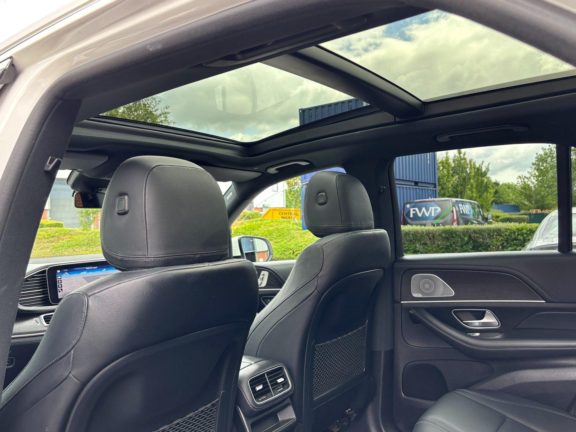 Mercedes-Benz Gle view 34