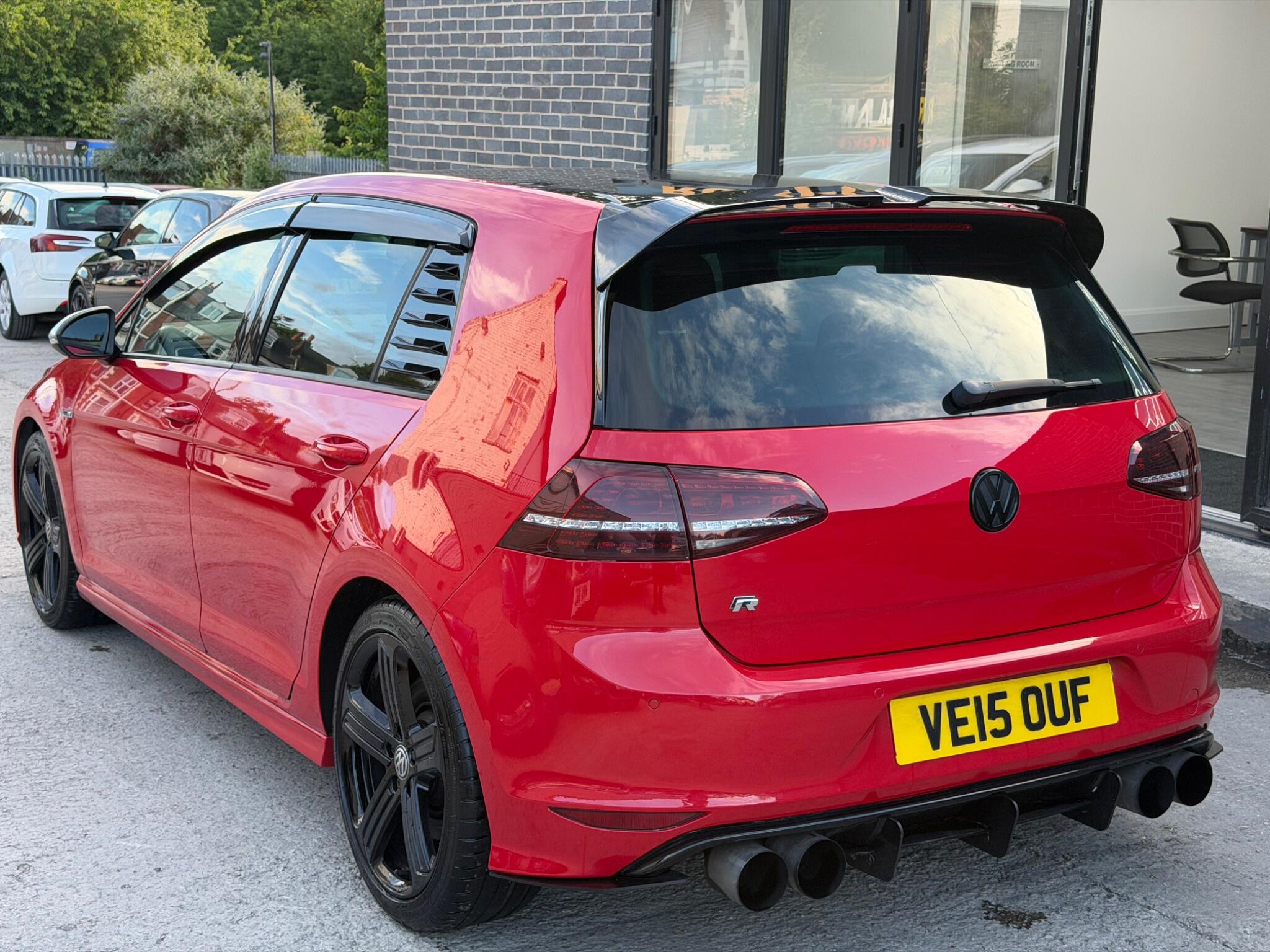 Volkswagen Golf view 5