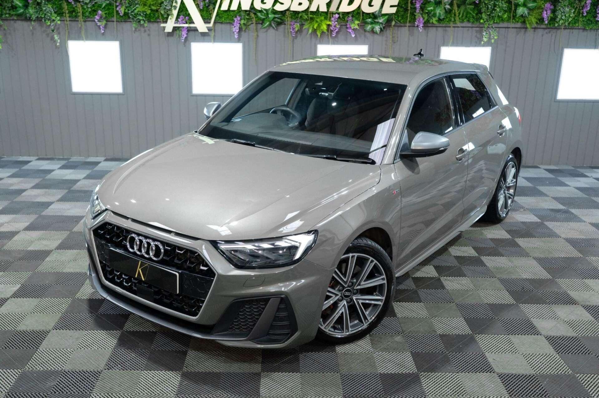 Audi A1 view 26