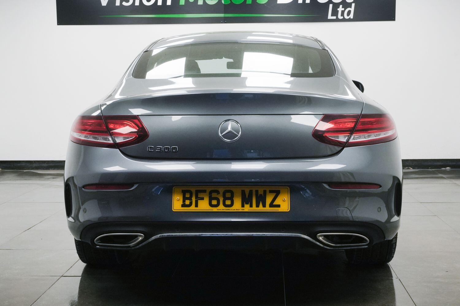 Mercedes-Benz C Class view 2
